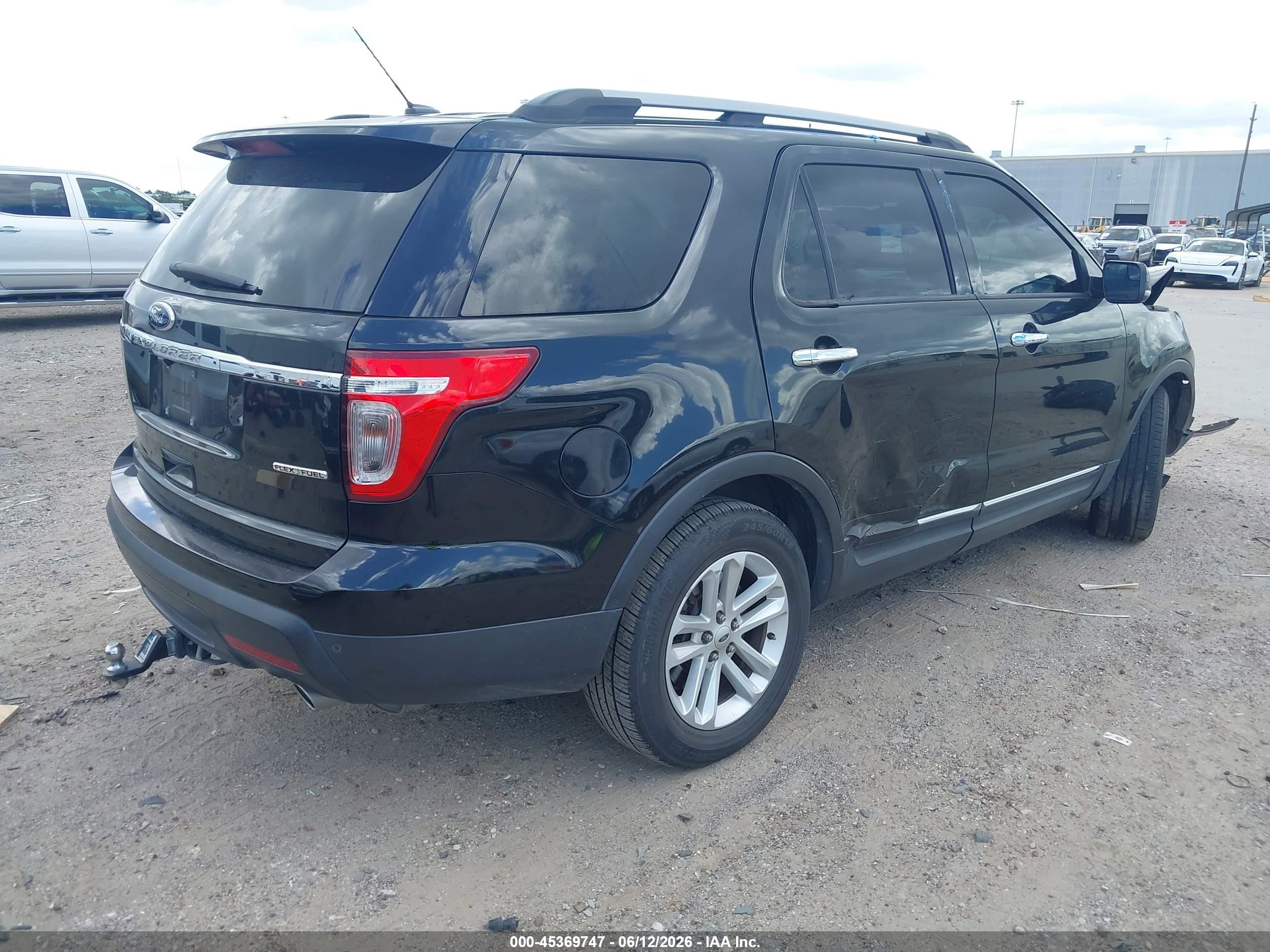 2014 Ford Explorer Xlt Black vin: 1FM5K7D80EGC57131