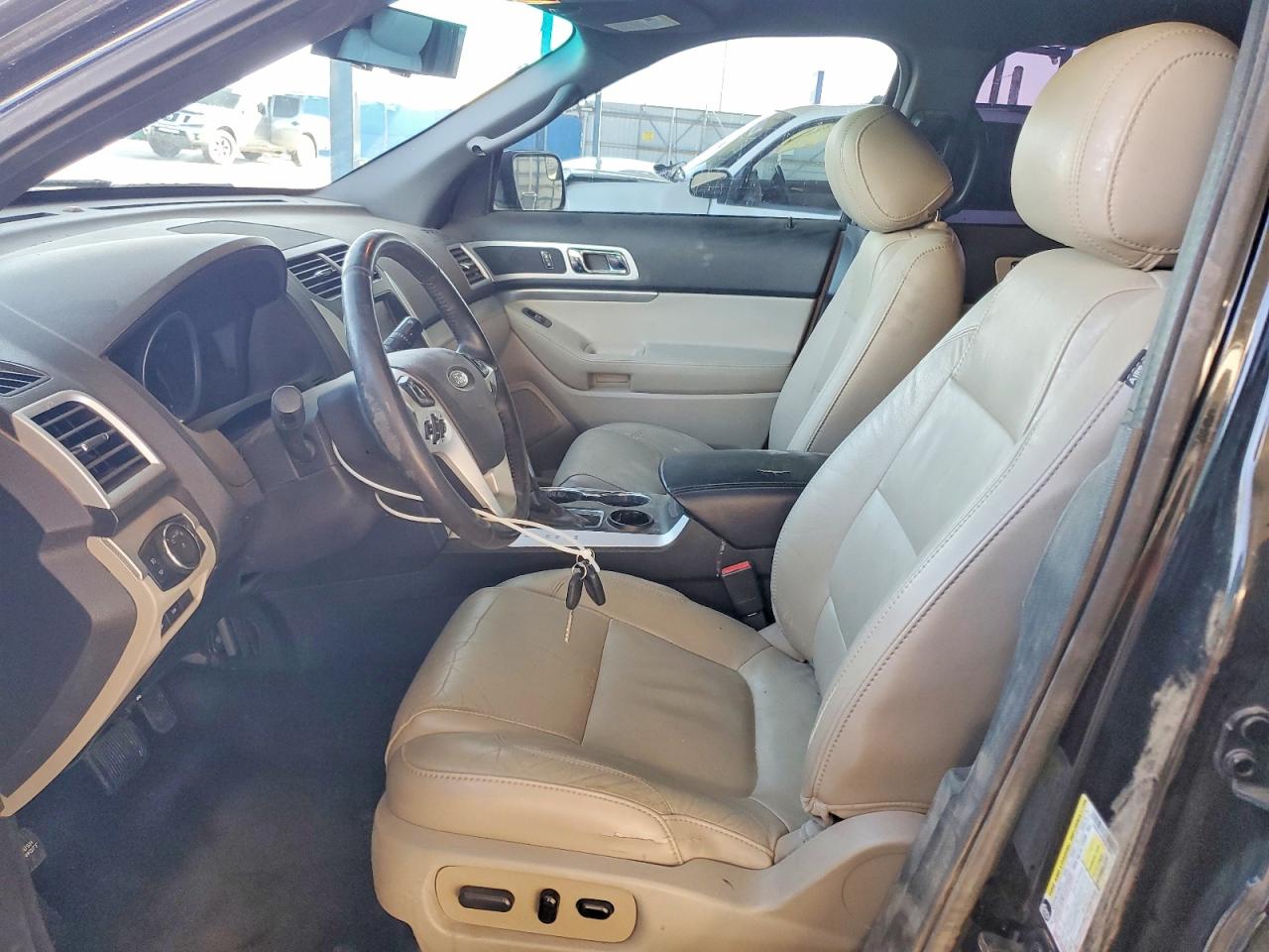2015 Ford Explorer Xlt Черный vin: 1FM5K7D80FGA13819