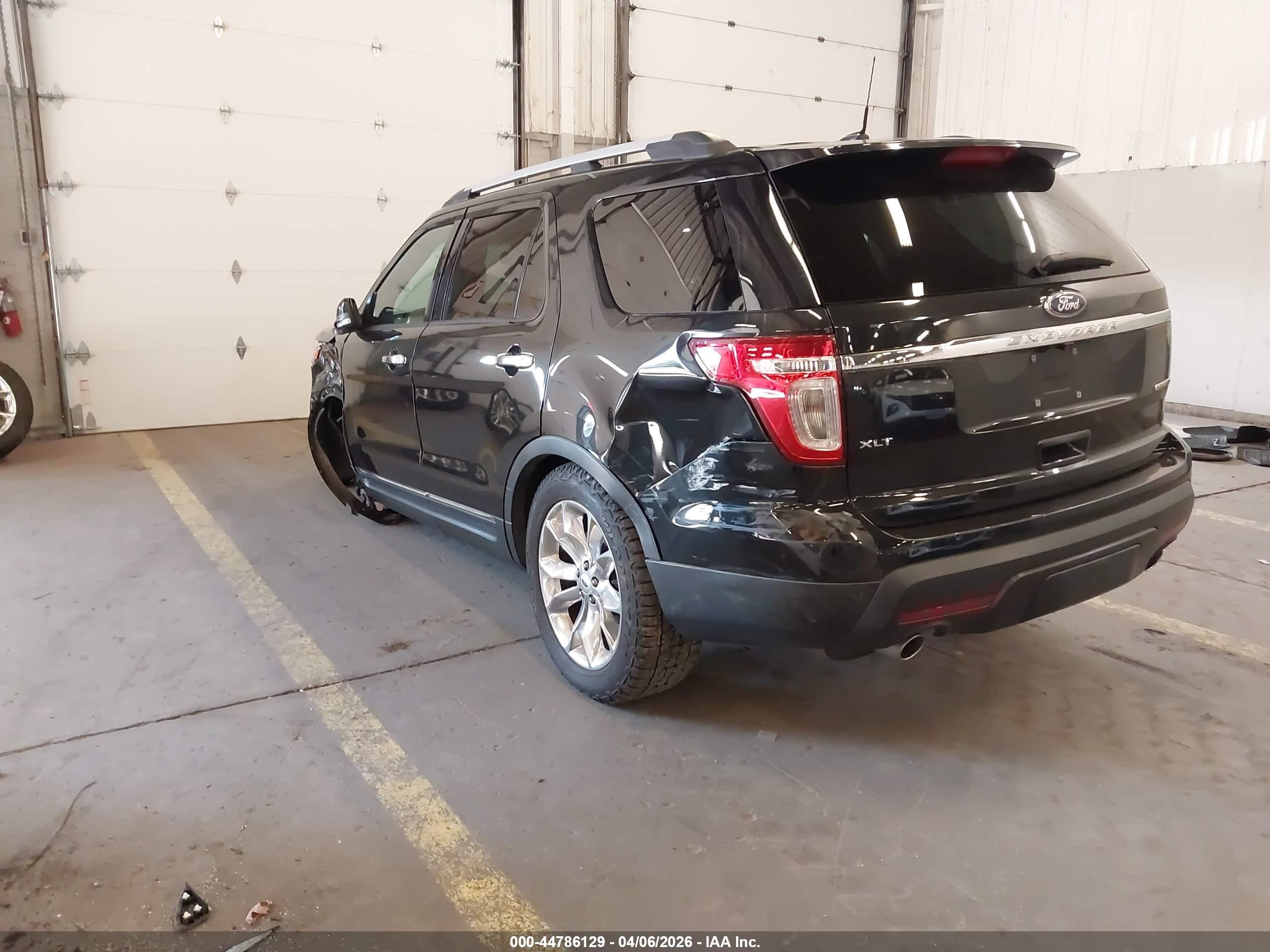2015 Ford Explorer Xlt Black vin: 1FM5K7D80FGA17868