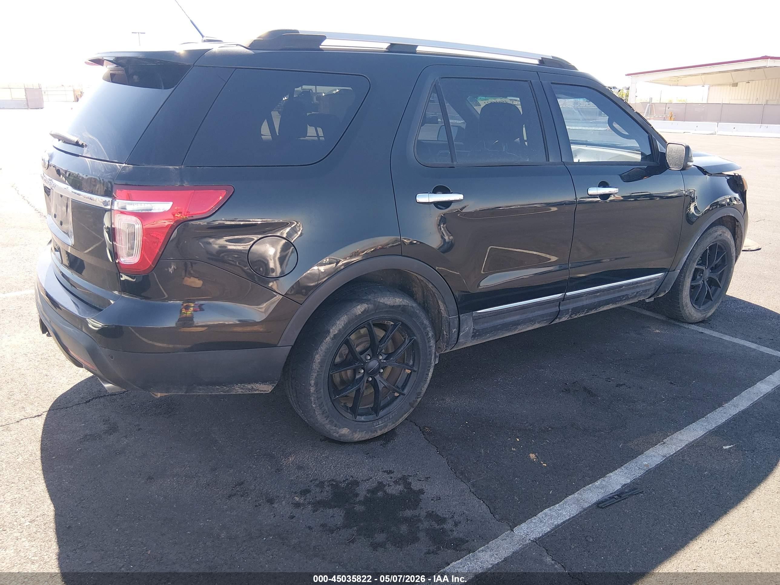 2015 Ford Explorer Xlt Черный vin: 1FM5K7D80FGA45735