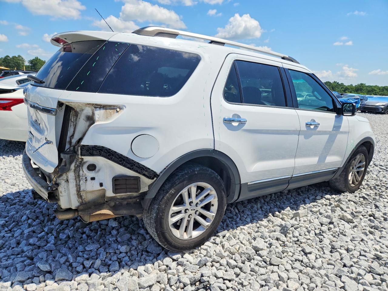 2015 Ford Explorer Xlt White vin: 1FM5K7D80FGA61126