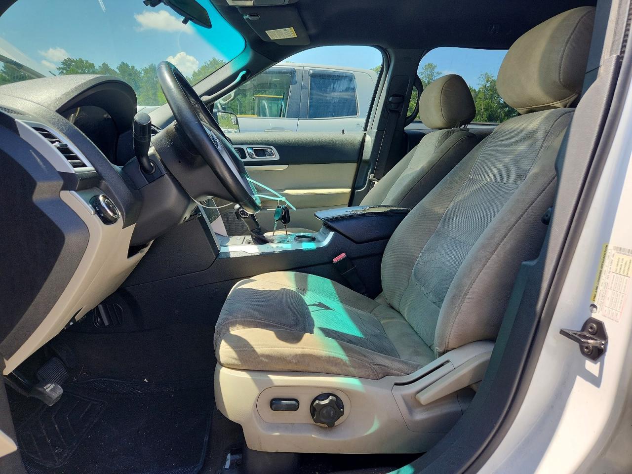 2015 Ford Explorer Xlt White vin: 1FM5K7D80FGA61126