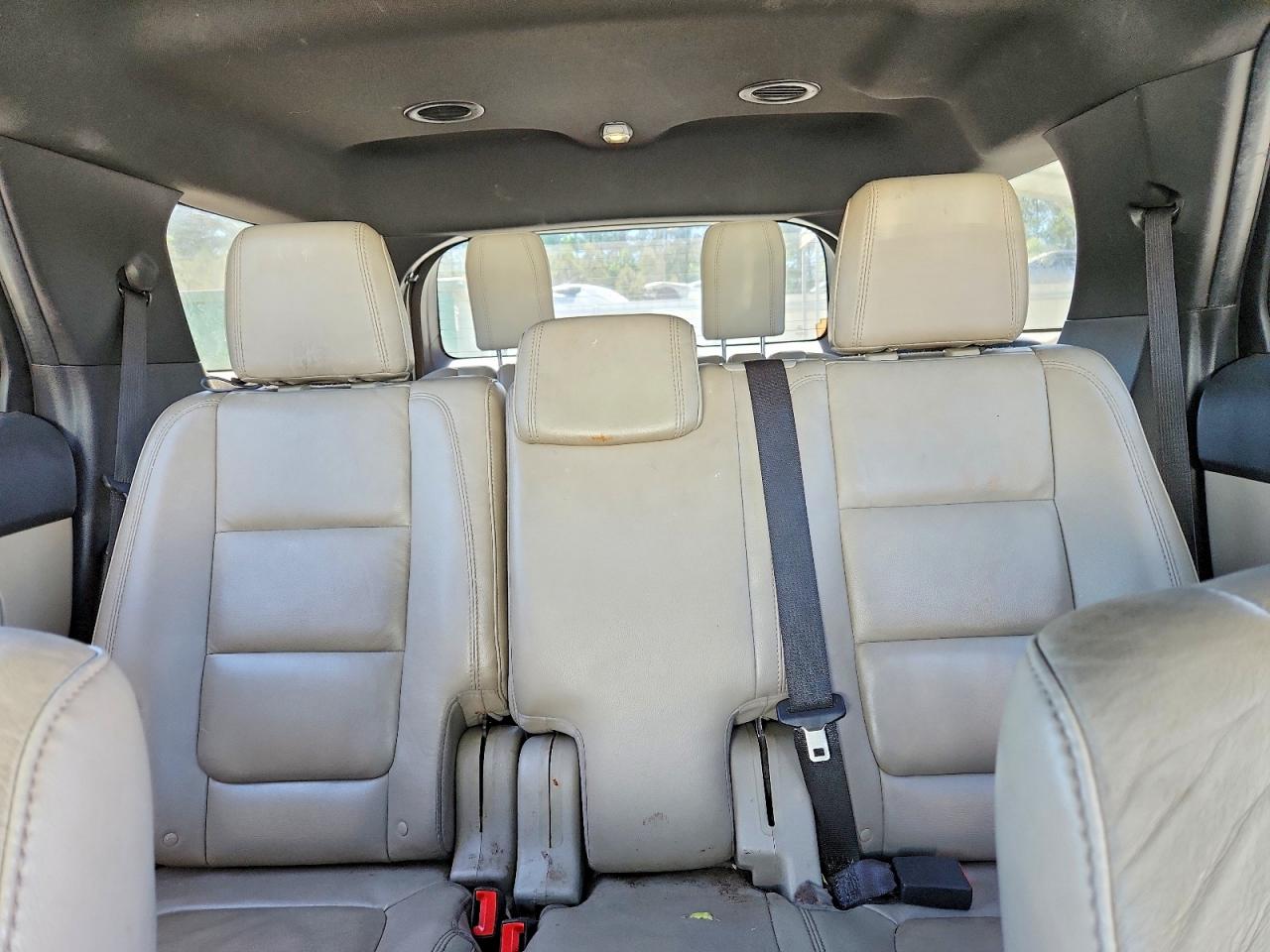 2015 Ford Explorer Xlt White vin: 1FM5K7D80FGA82333