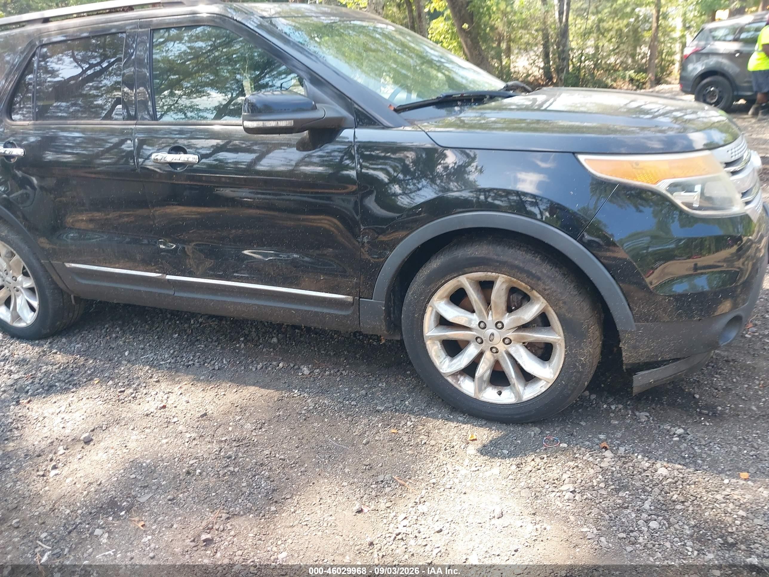 2015 Ford Explorer Xlt Серый vin: 1FM5K7D80FGA84759