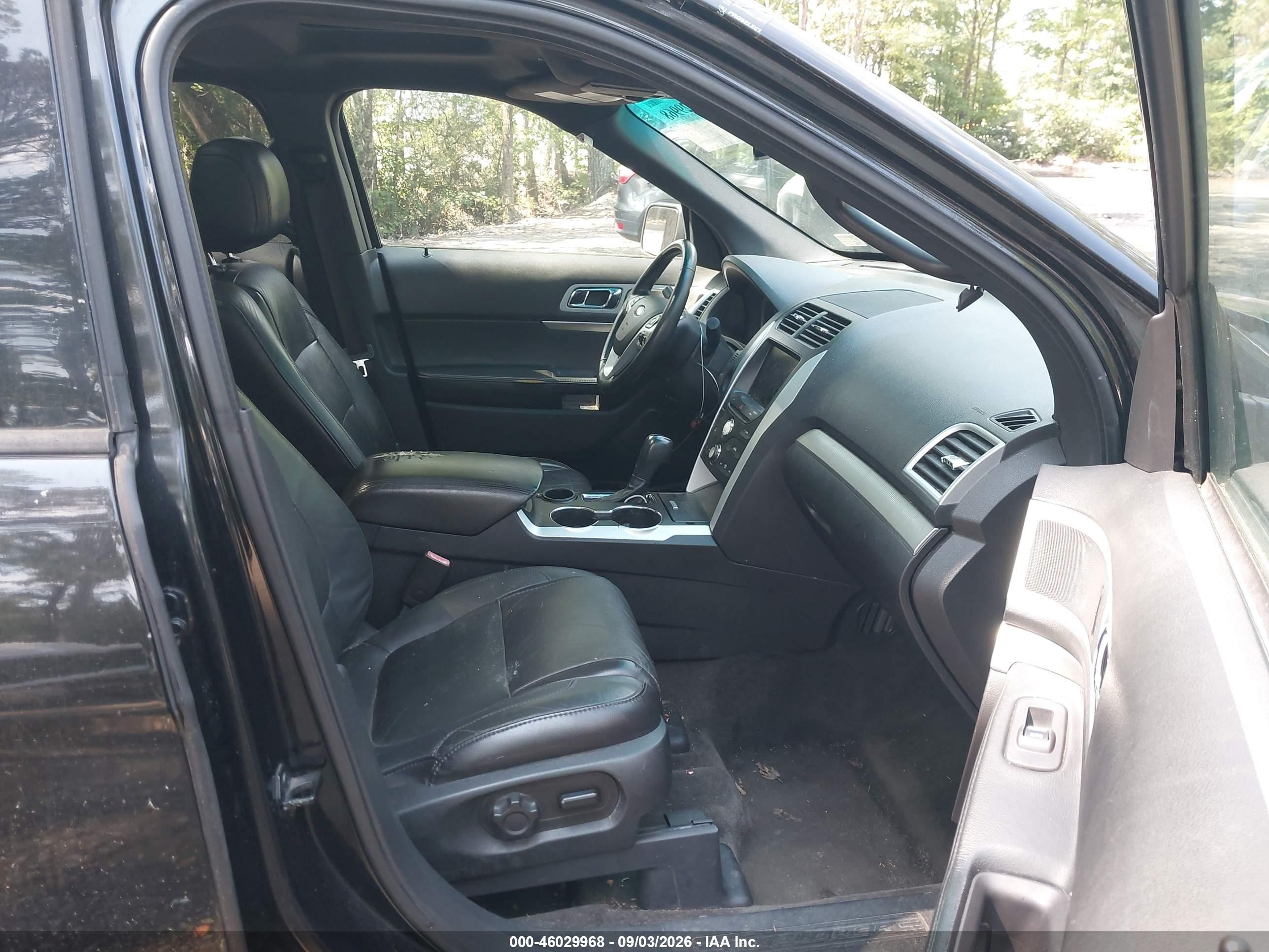 2015 Ford Explorer Xlt Серый vin: 1FM5K7D80FGA84759