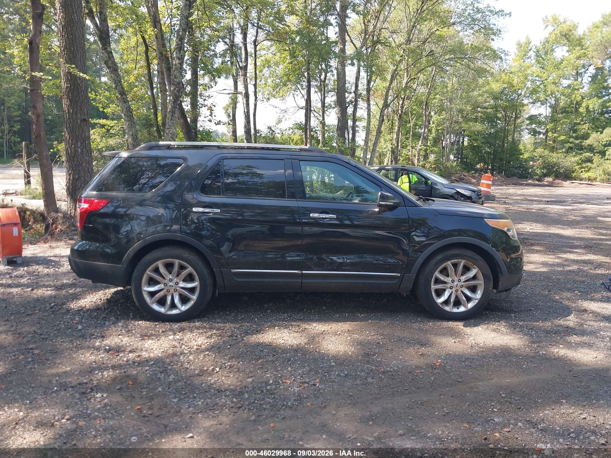 2015 Ford Explorer Xlt Серый vin: 1FM5K7D80FGA84759