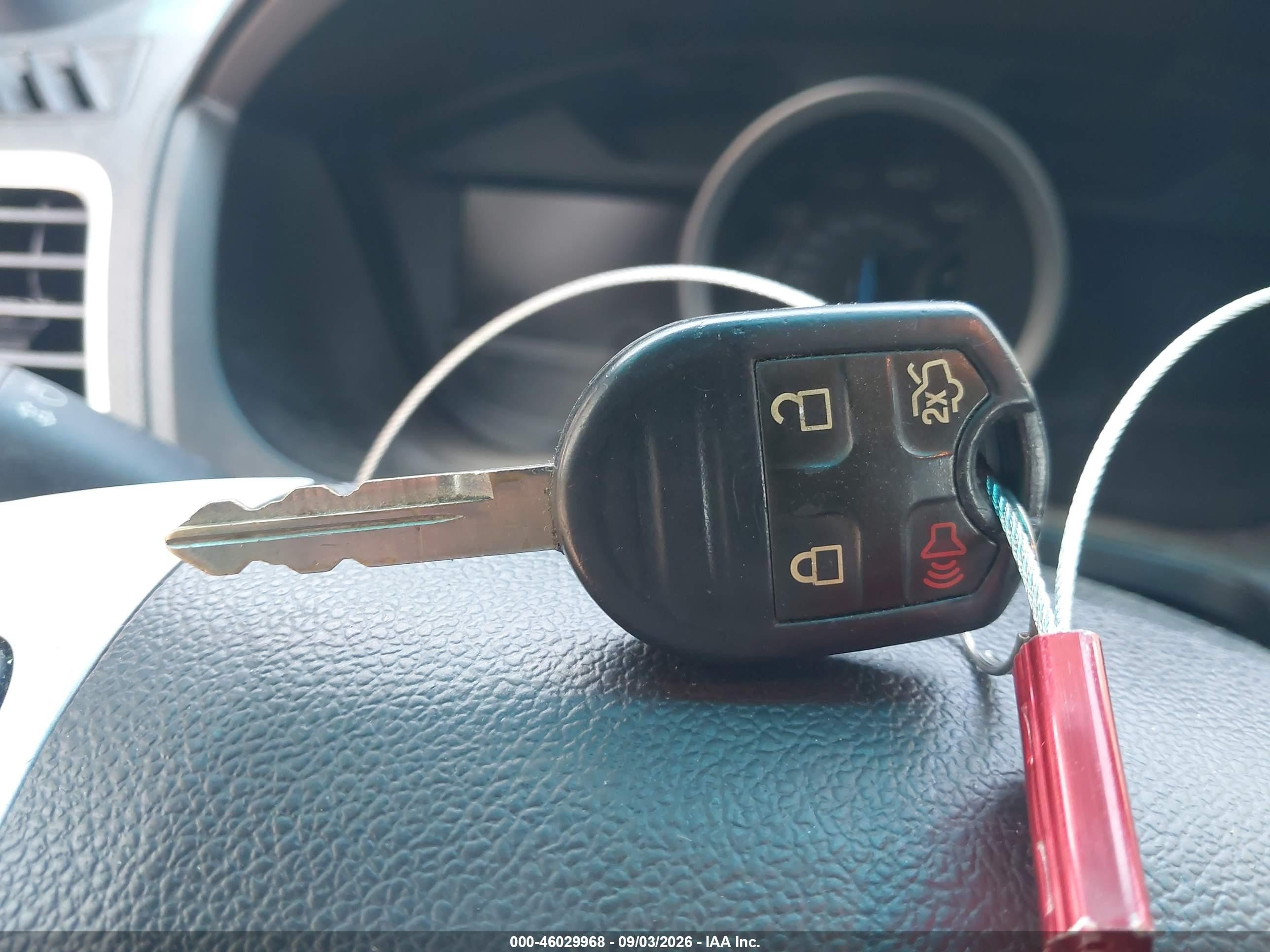 2015 Ford Explorer Xlt Серый vin: 1FM5K7D80FGA84759