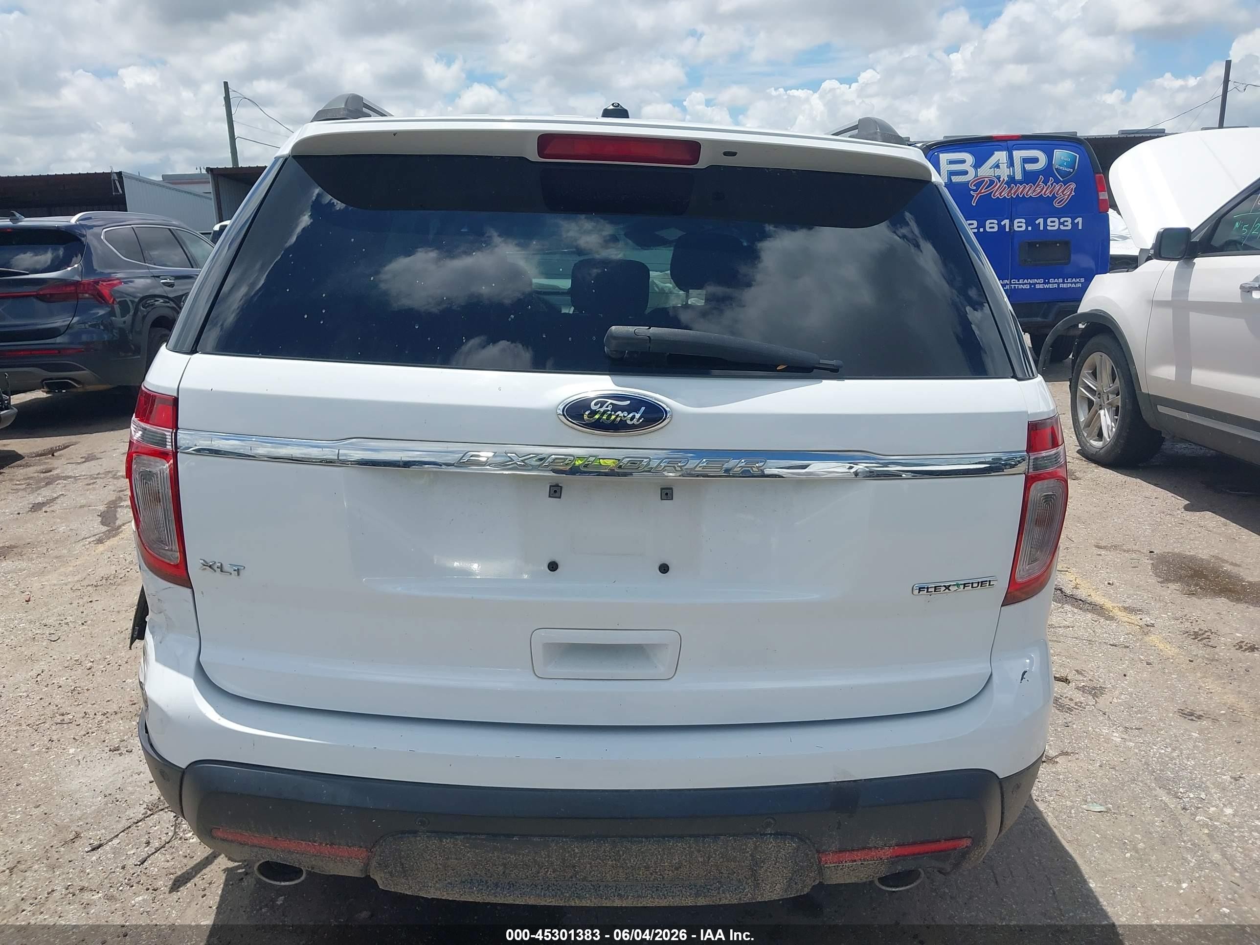 2015 Ford Explorer Xlt White vin: 1FM5K7D80FGC48852