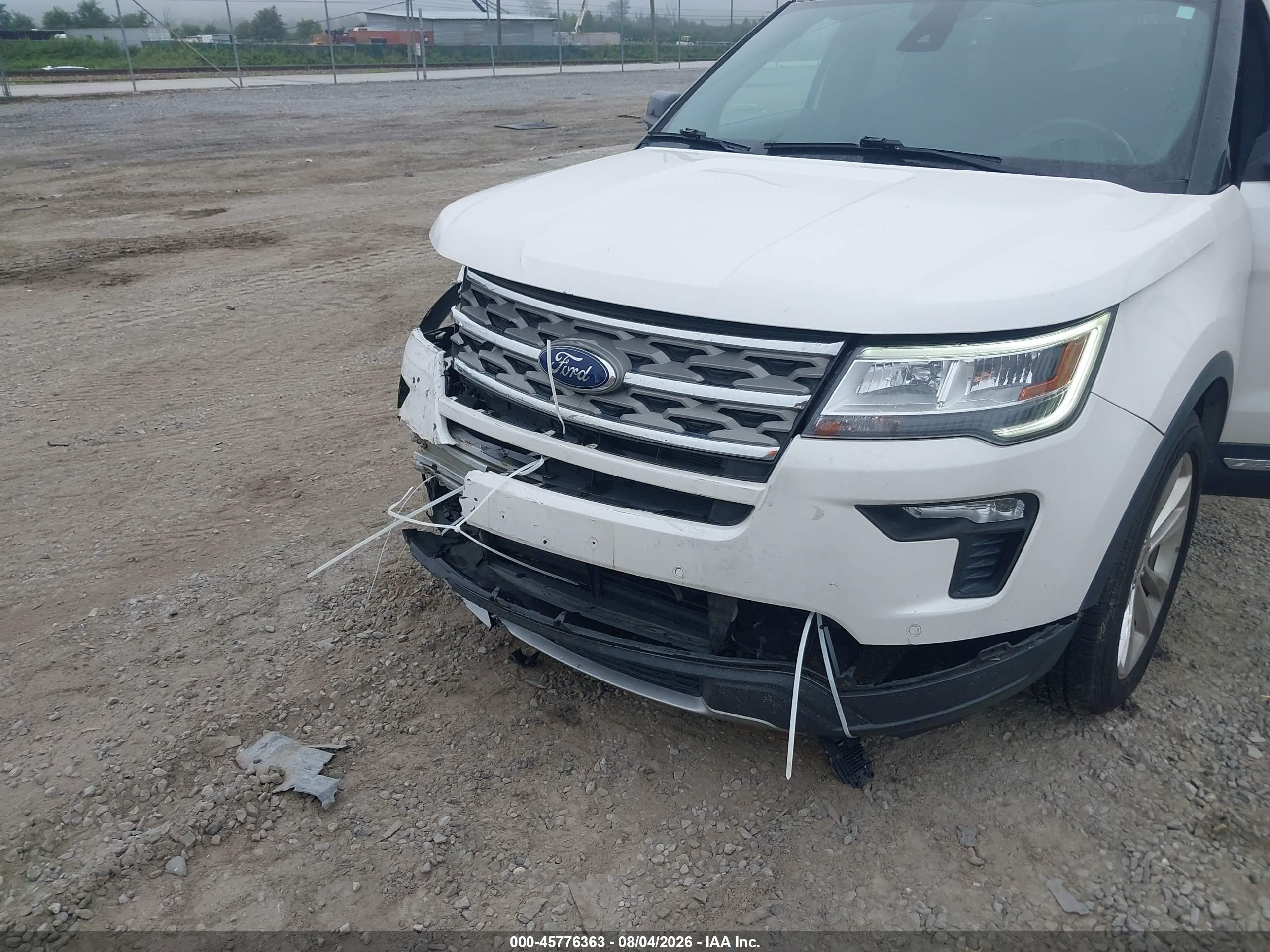 2018 Ford Explorer Xlt White vin: 1FM5K7D80JGA87380