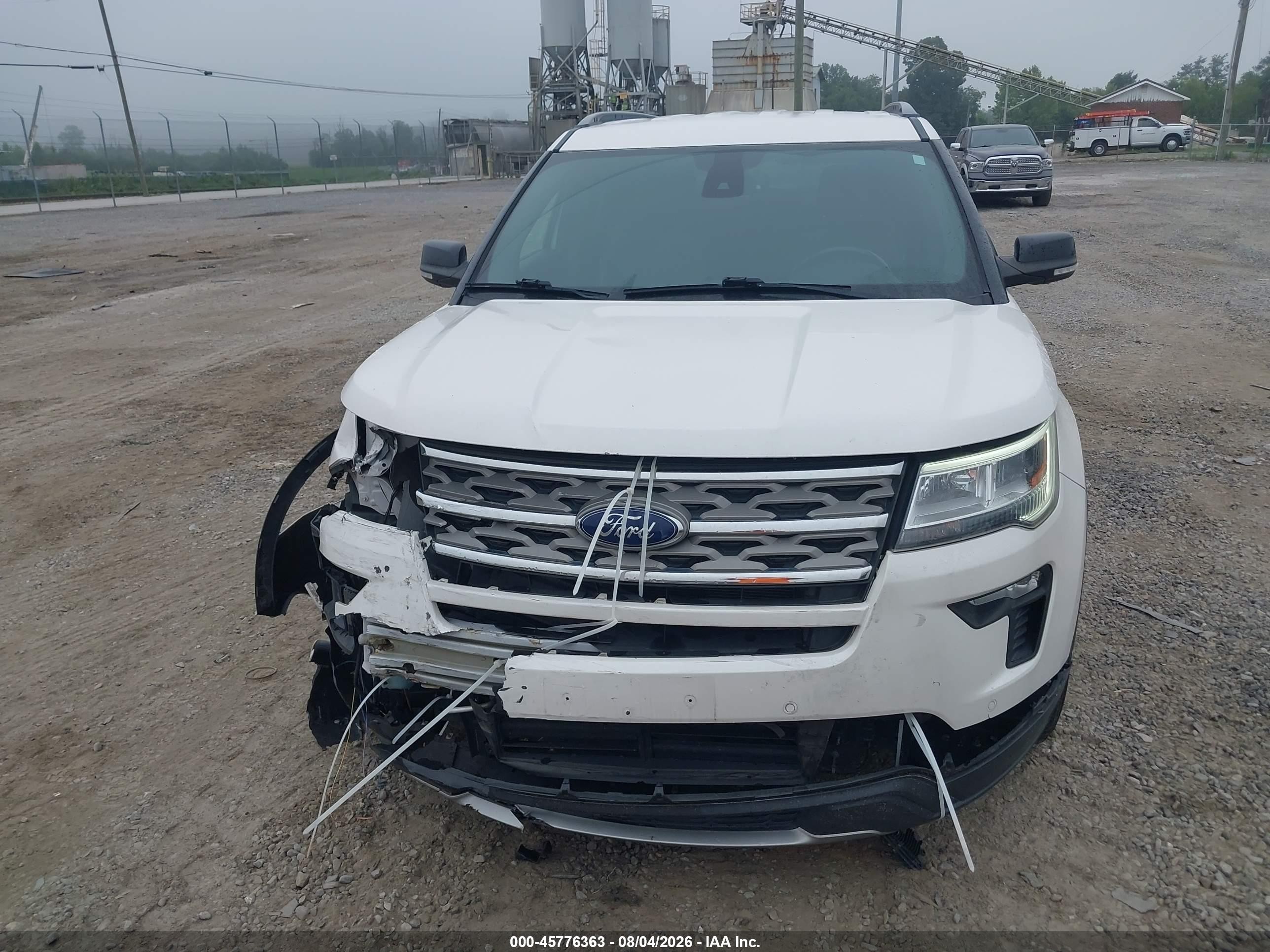 2018 Ford Explorer Xlt White vin: 1FM5K7D80JGA87380