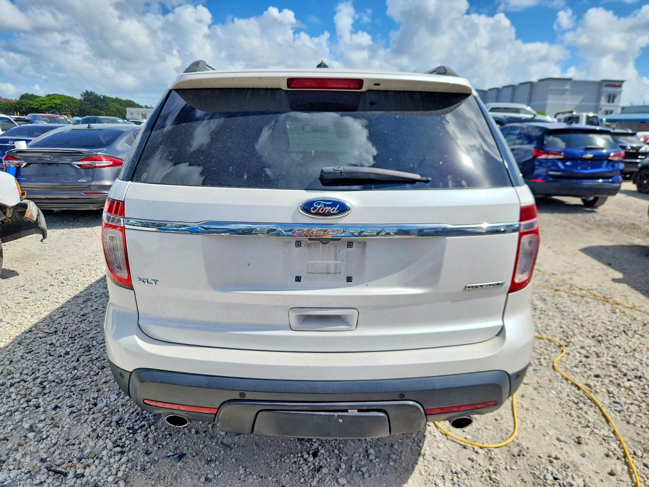 2013 Ford Explorer Xlt White vin: 1FM5K7D81DGA10487