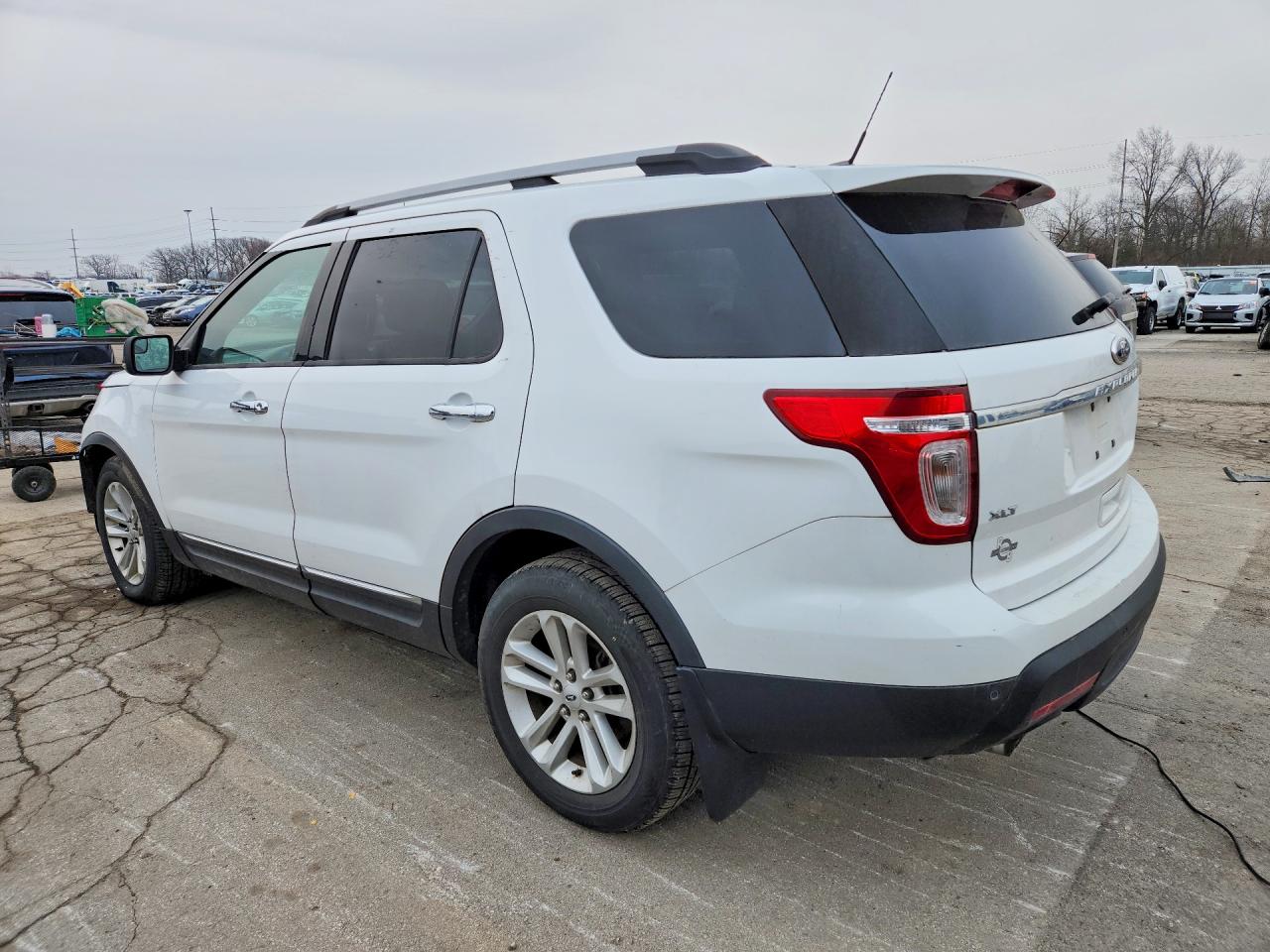 2013 Ford Explorer Xlt White vin: 1FM5K7D81DGA20971