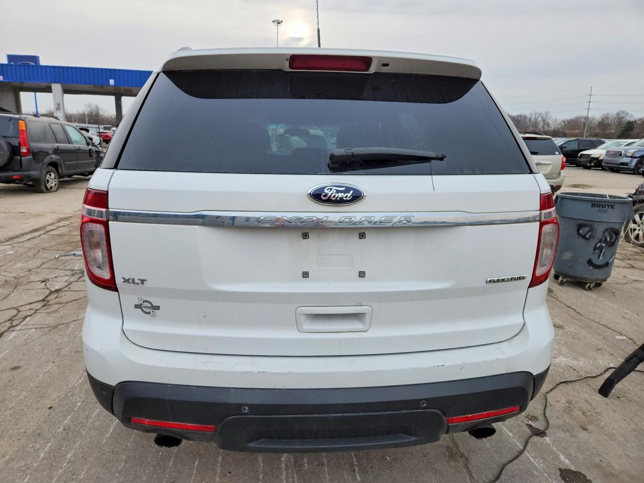 2013 Ford Explorer Xlt White vin: 1FM5K7D81DGA20971