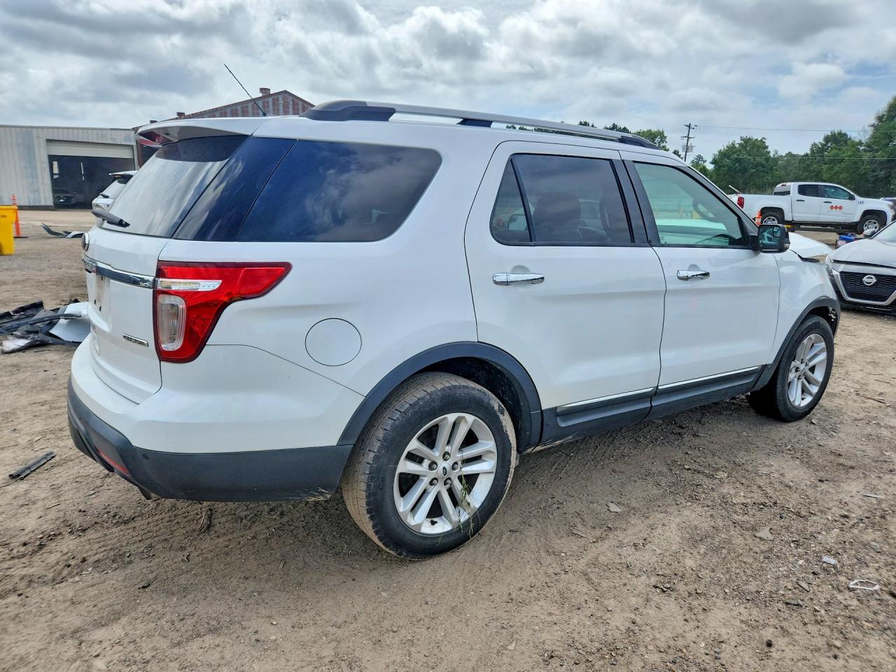 2013 Ford Explorer Xlt White vin: 1FM5K7D81DGA22221