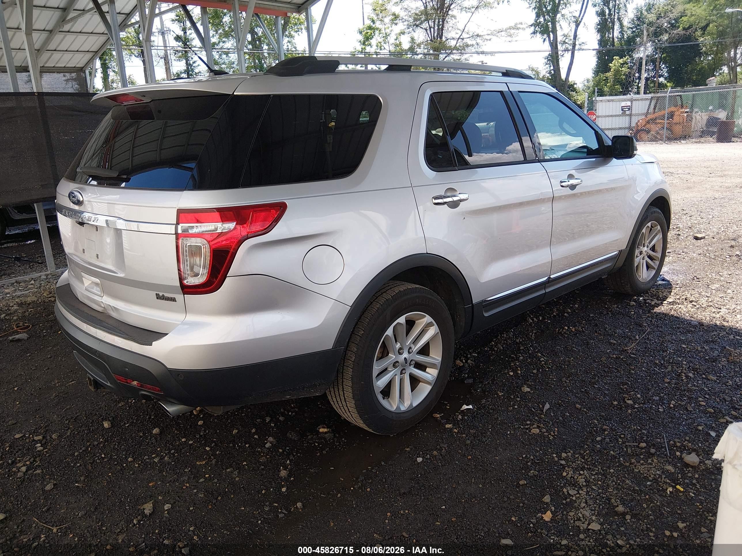 2013 Ford Explorer Xlt Silver vin: 1FM5K7D81DGB23923