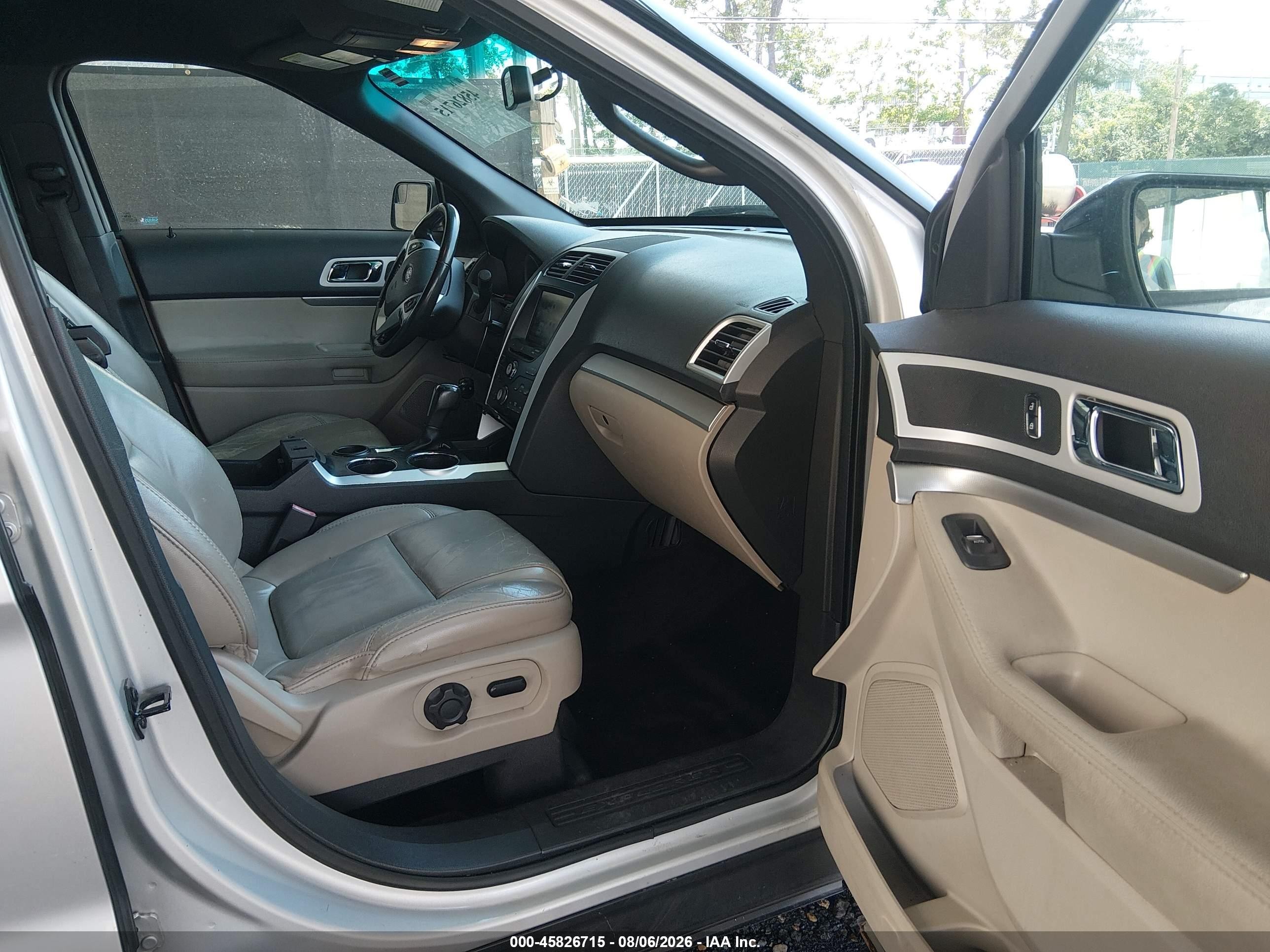2013 Ford Explorer Xlt Silver vin: 1FM5K7D81DGB23923