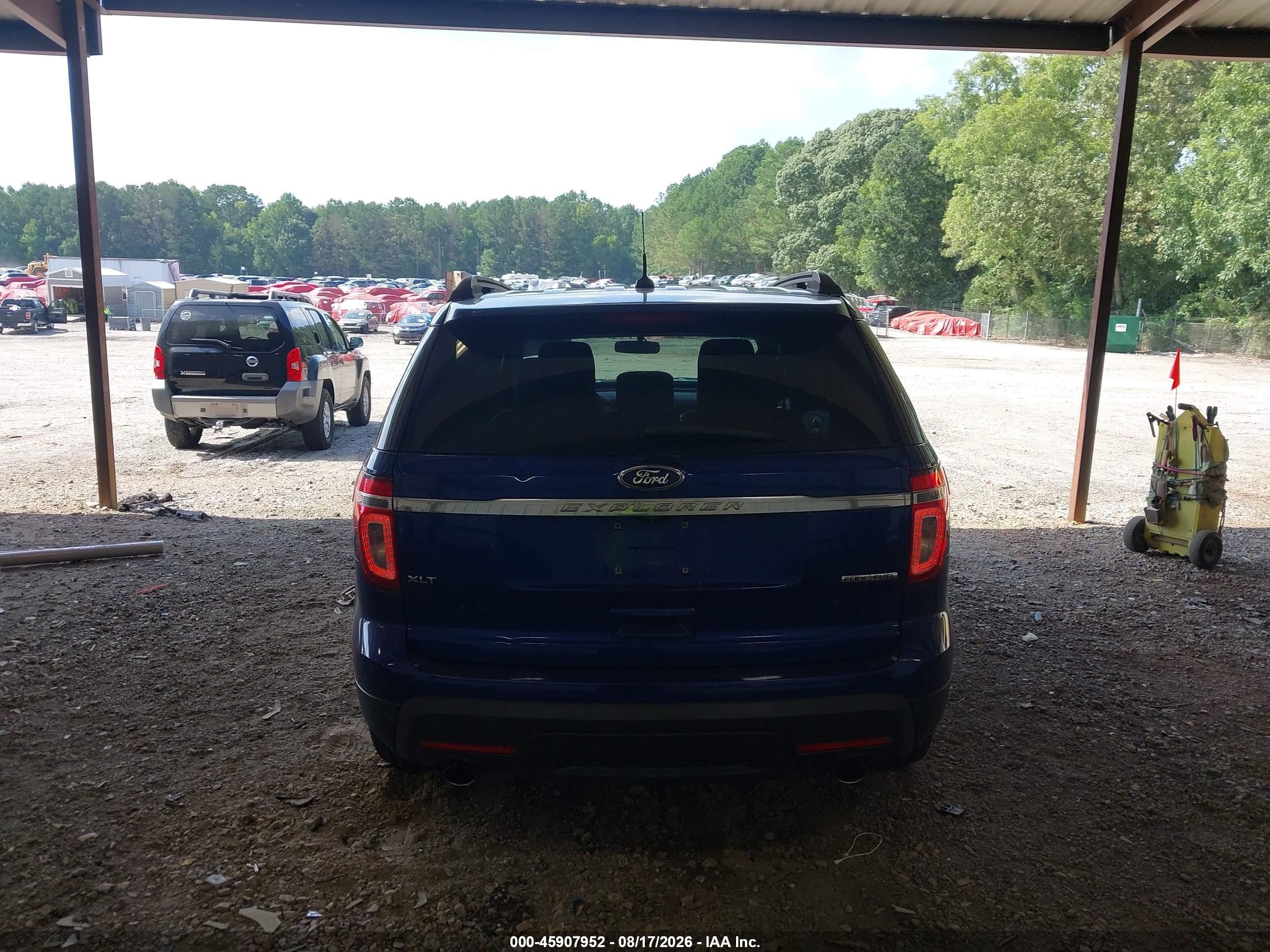 2014 Ford Explorer Xlt Blue vin: 1FM5K7D81EGA36931