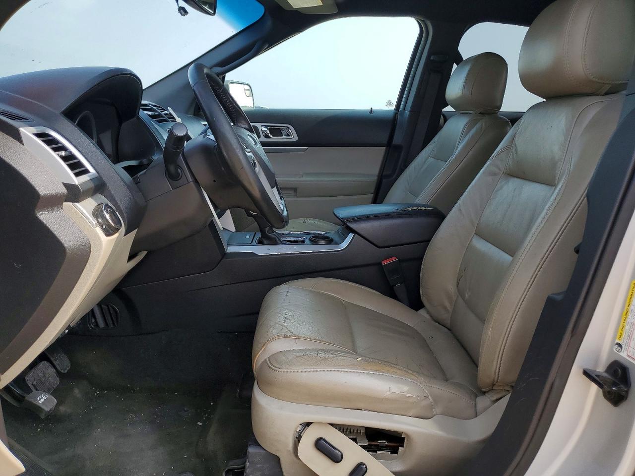 2014 Ford Explorer Xlt Серебряный vin: 1FM5K7D81EGC57266