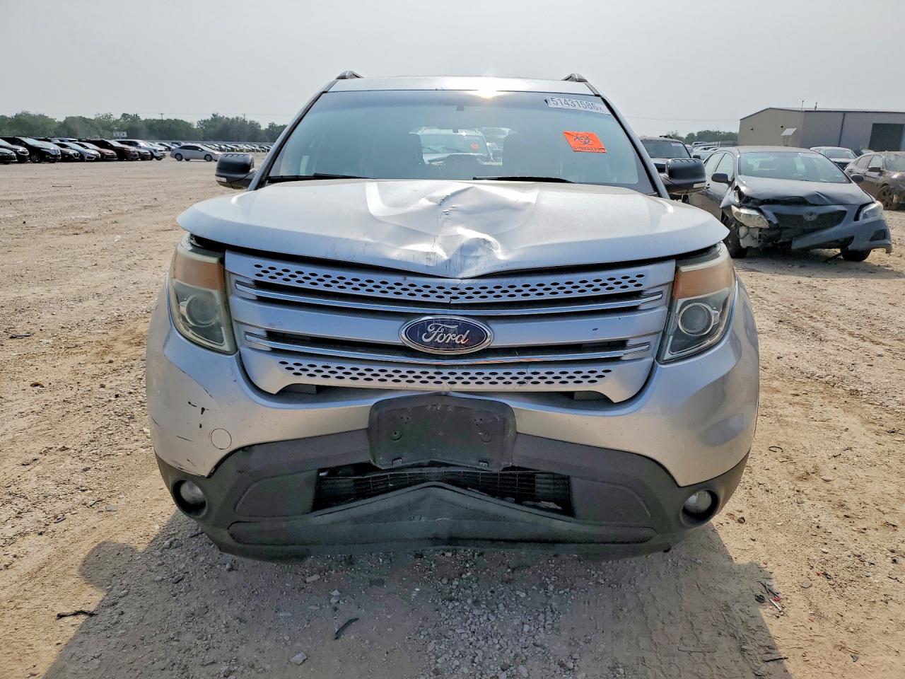 2014 Ford Explorer Xlt Серебряный vin: 1FM5K7D81EGC57266
