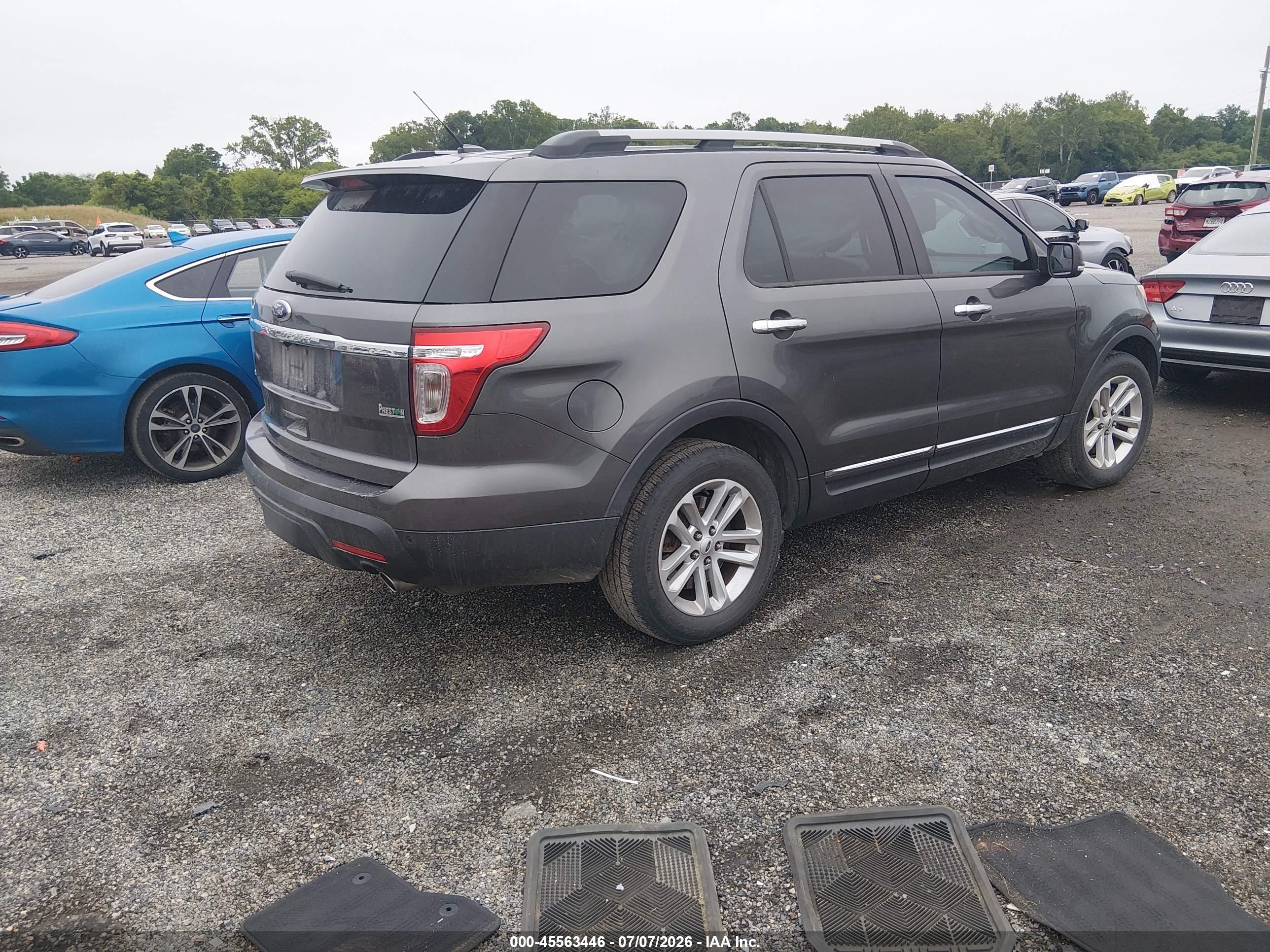 2015 Ford Explorer Xlt Серый vin: 1FM5K7D81FGA52094