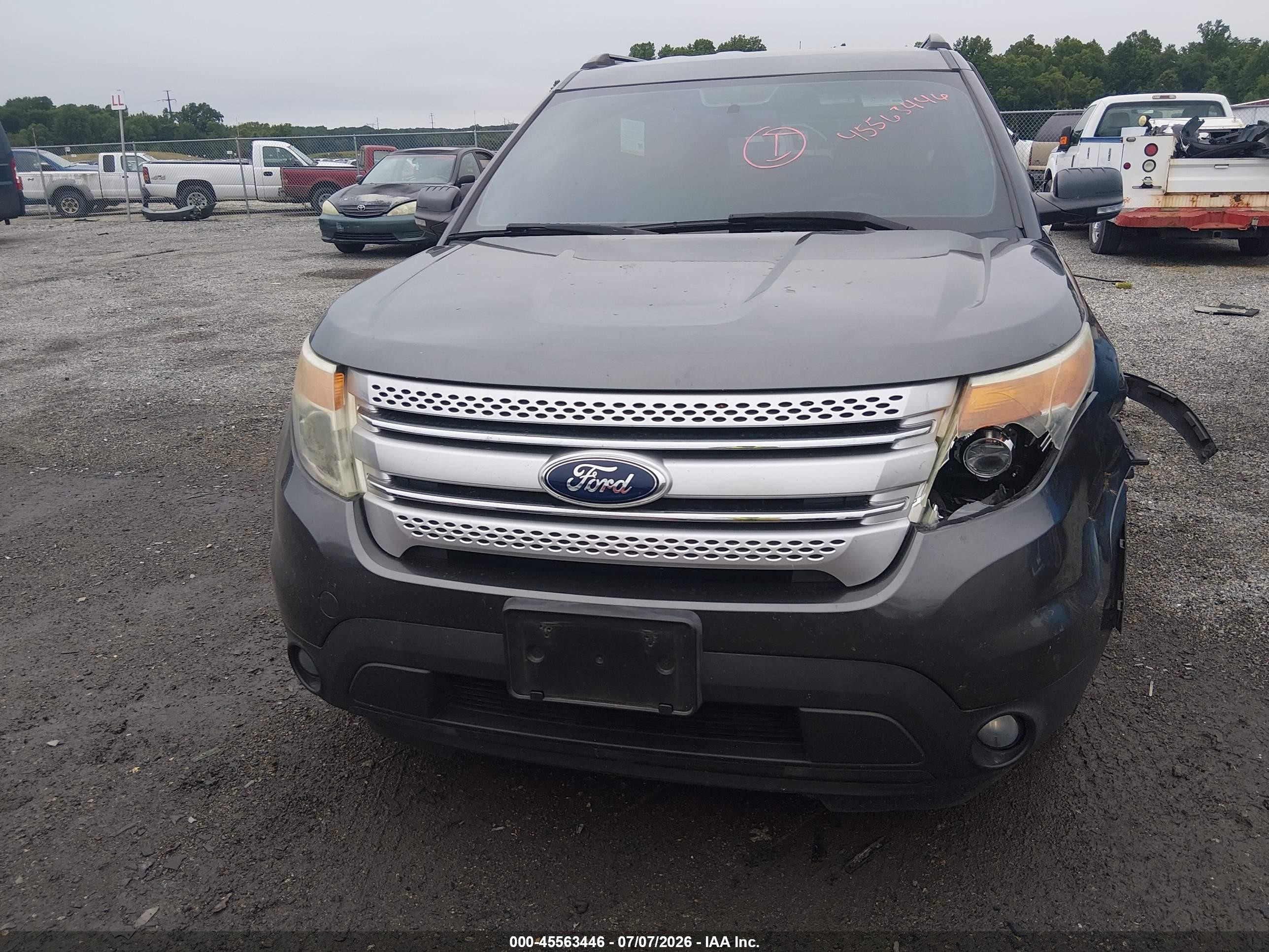 2015 Ford Explorer Xlt Серый vin: 1FM5K7D81FGA52094