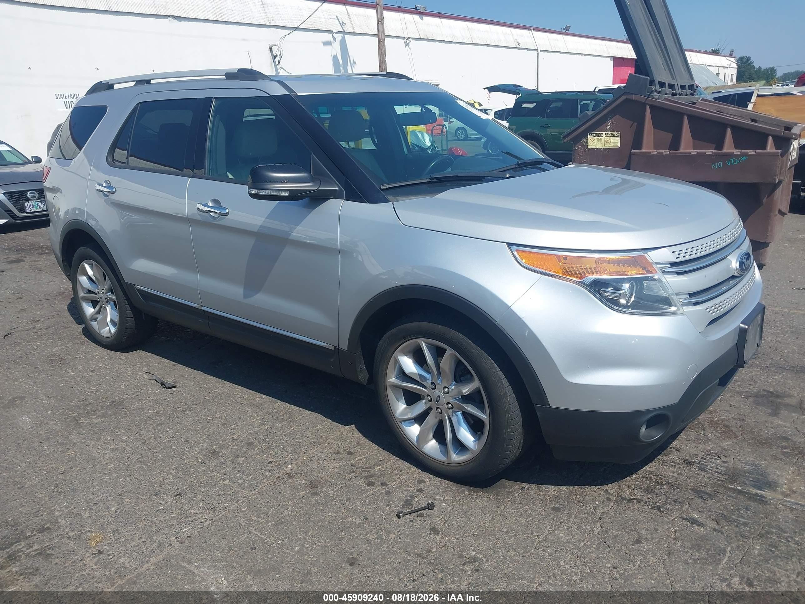 2013 Ford Explorer Xlt Silver vin: 1FM5K7D82DGB20545
