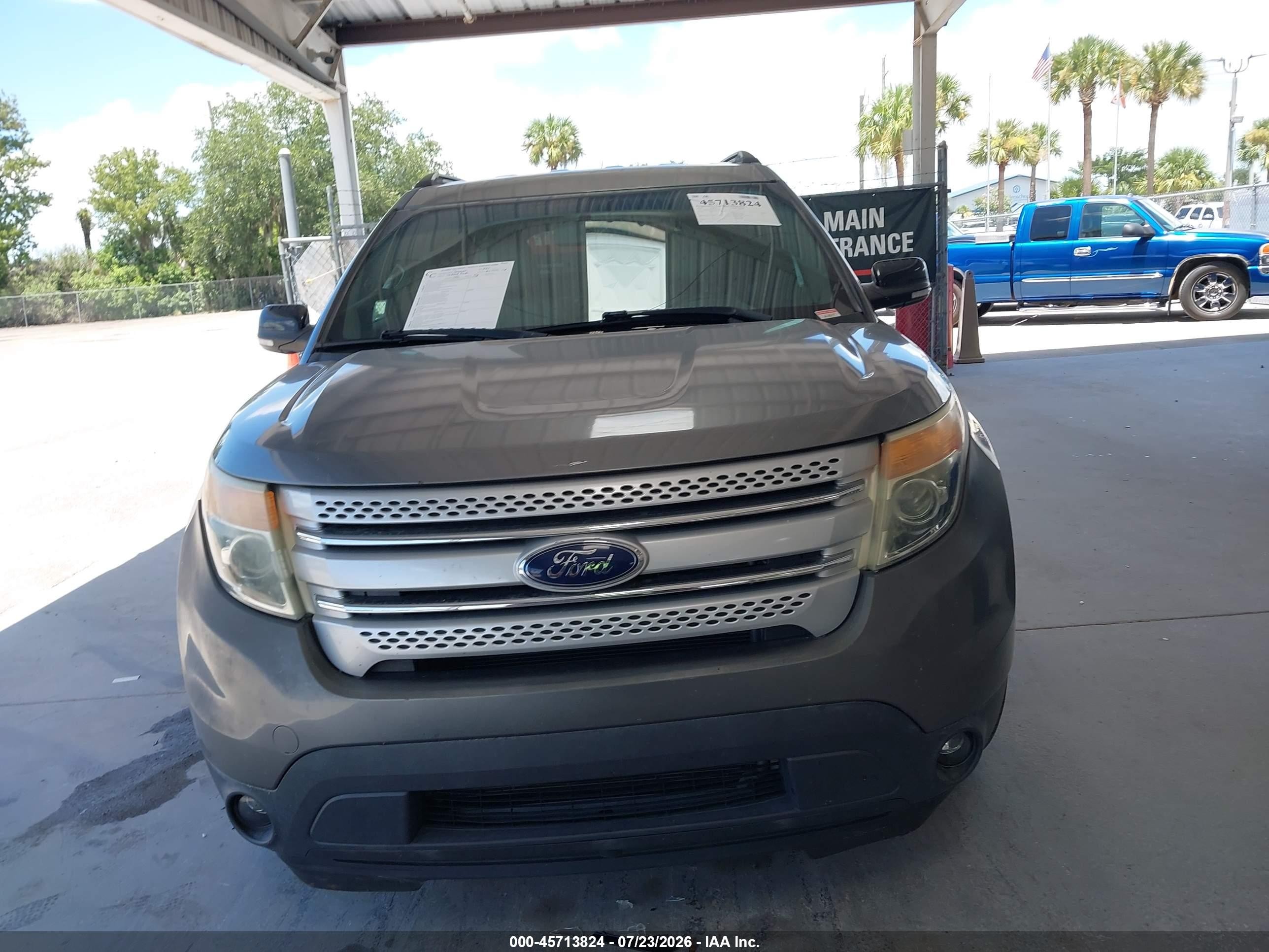 2014 Ford Explorer Xlt Gray vin: 1FM5K7D82EGA58193