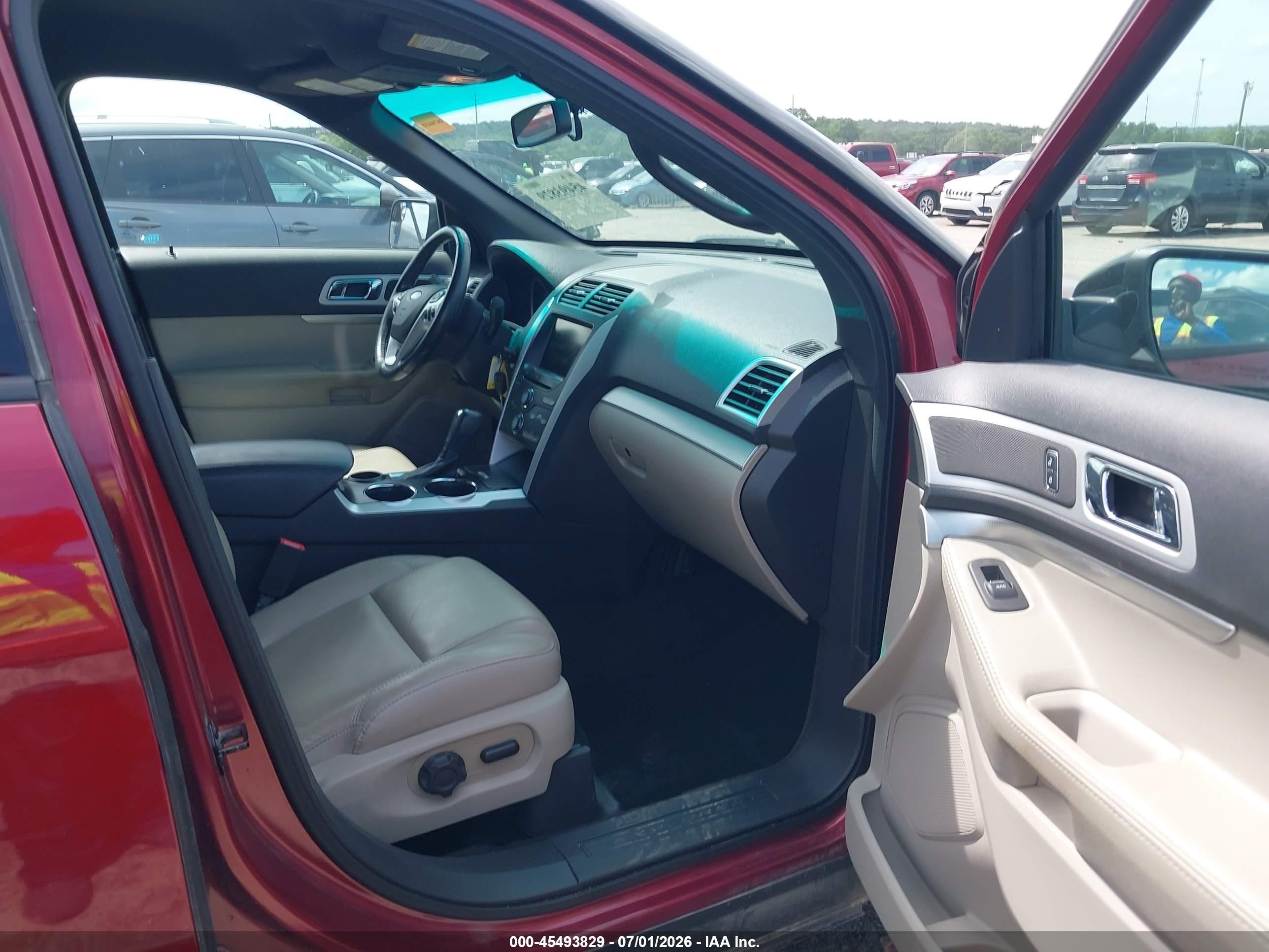 2014 Ford Explorer Xlt Maroon vin: 1FM5K7D82EGA63748