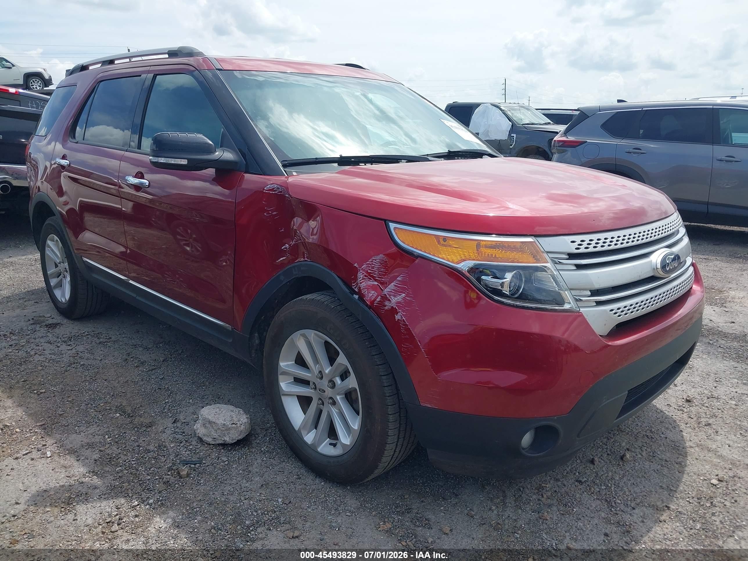 2014 Ford Explorer Xlt Maroon vin: 1FM5K7D82EGA63748