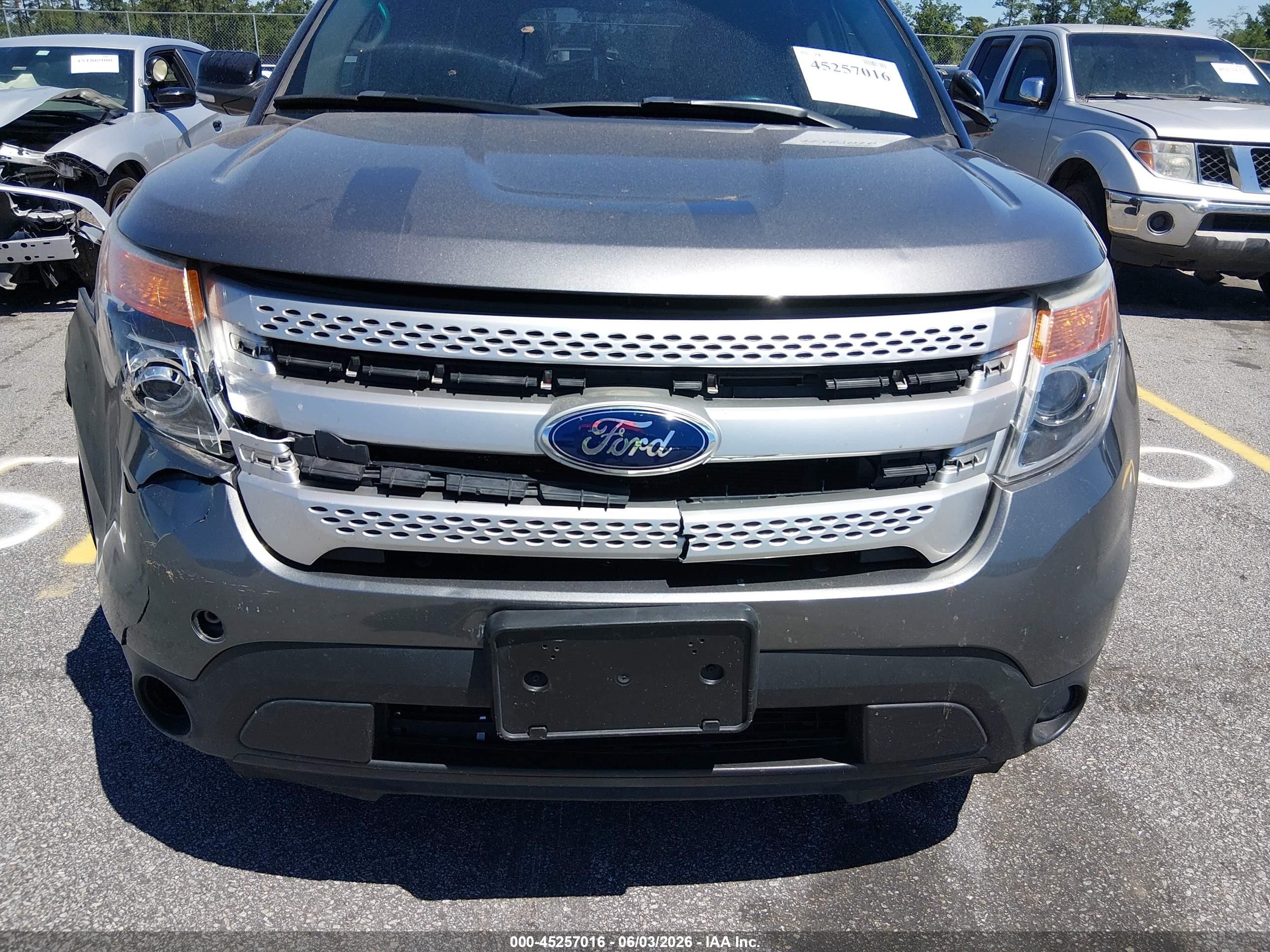 2014 Ford Explorer Xlt Gray vin: 1FM5K7D82EGB08445