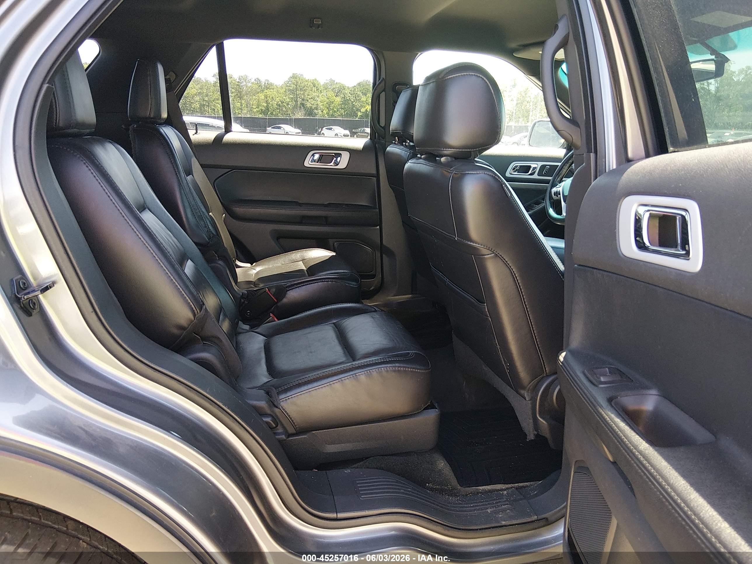 2014 Ford Explorer Xlt Gray vin: 1FM5K7D82EGB08445