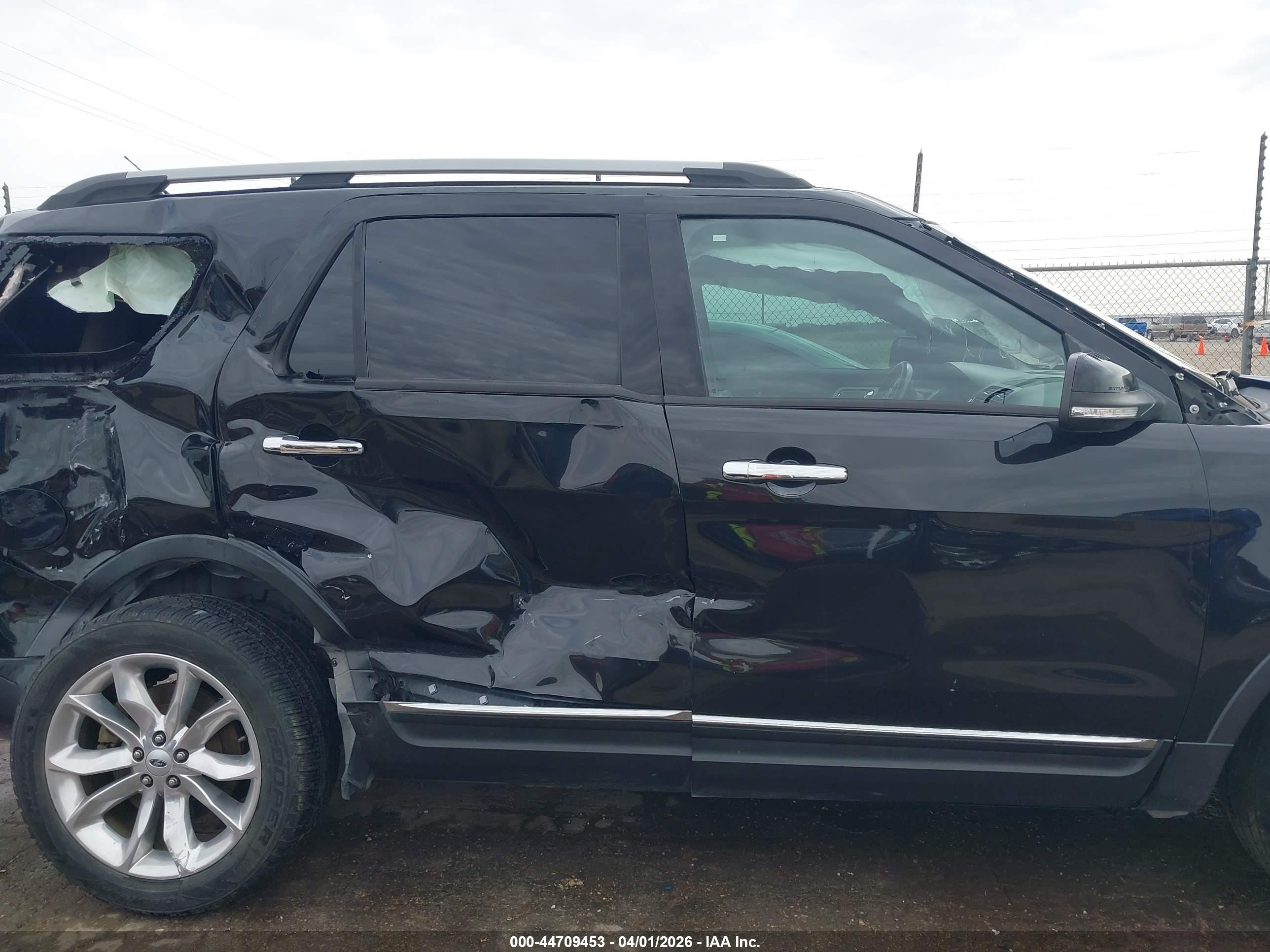 2014 Ford Explorer Xlt Black vin: 1FM5K7D82EGC06486