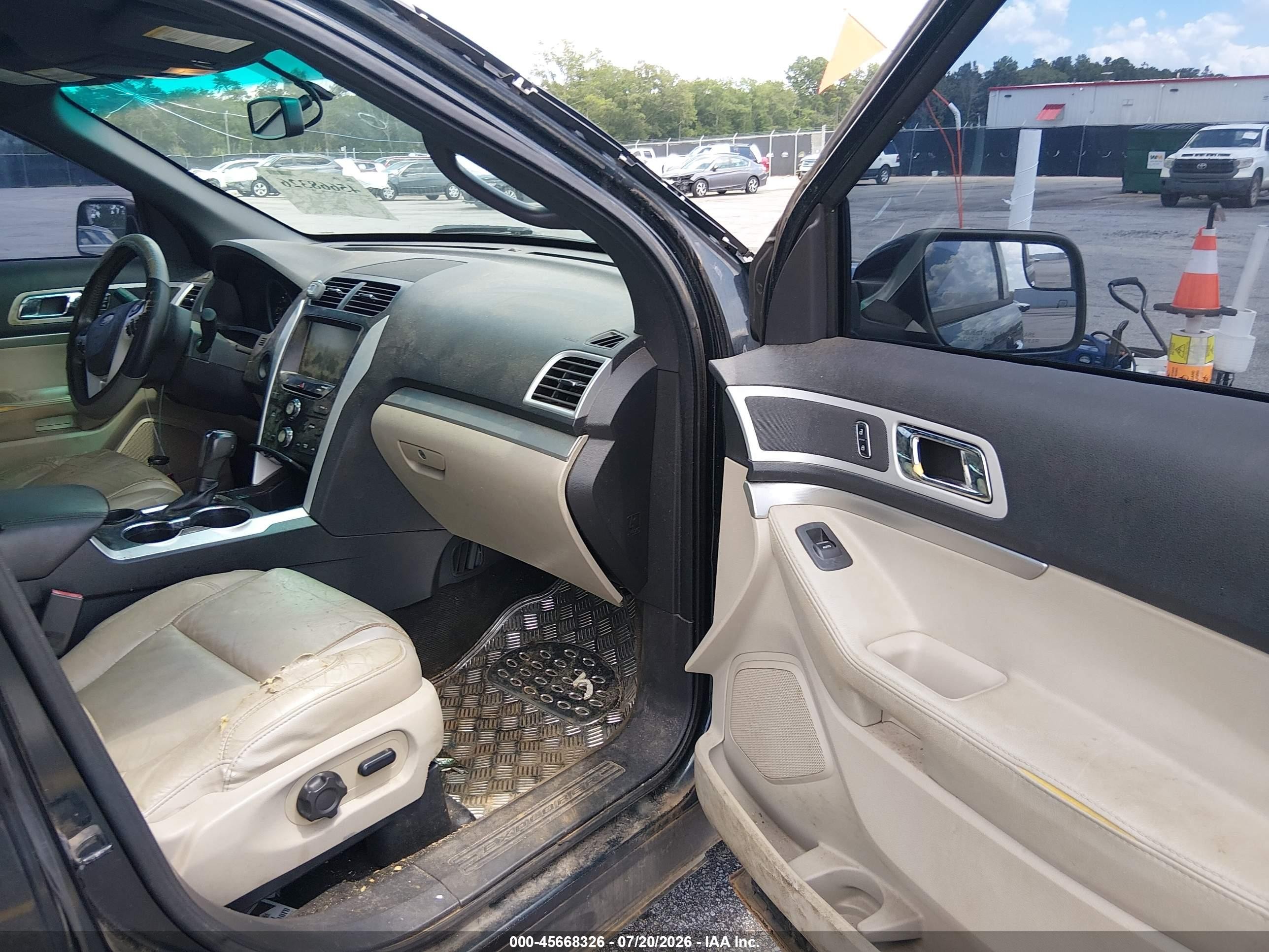 2014 Ford Explorer Xlt Black vin: 1FM5K7D82EGC19917