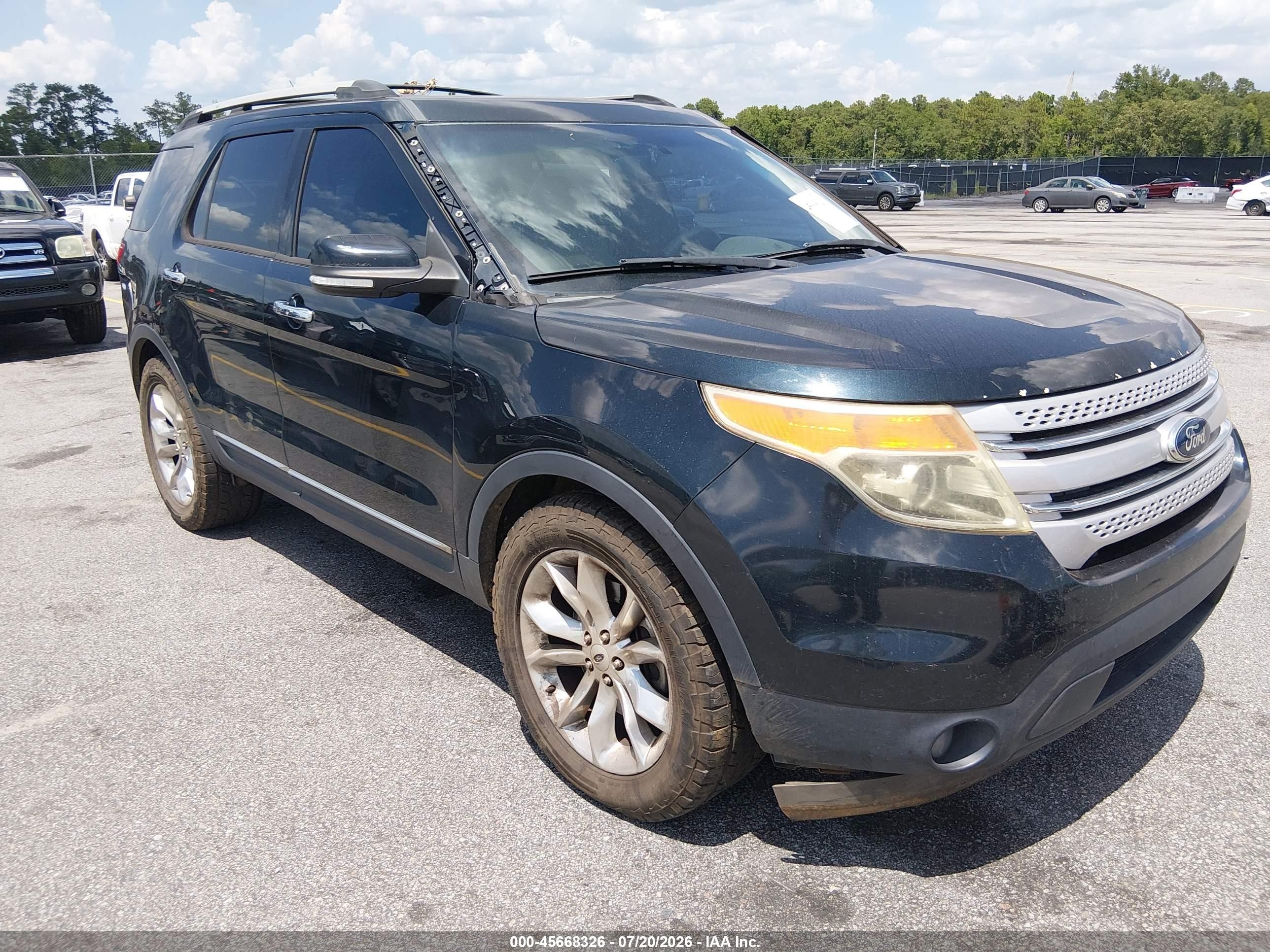2014 Ford Explorer Xlt Black vin: 1FM5K7D82EGC19917