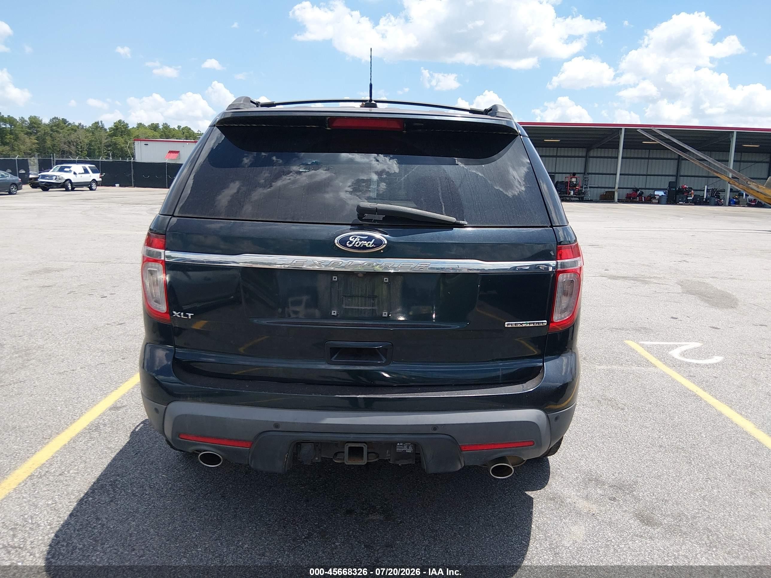 2014 Ford Explorer Xlt Black vin: 1FM5K7D82EGC19917
