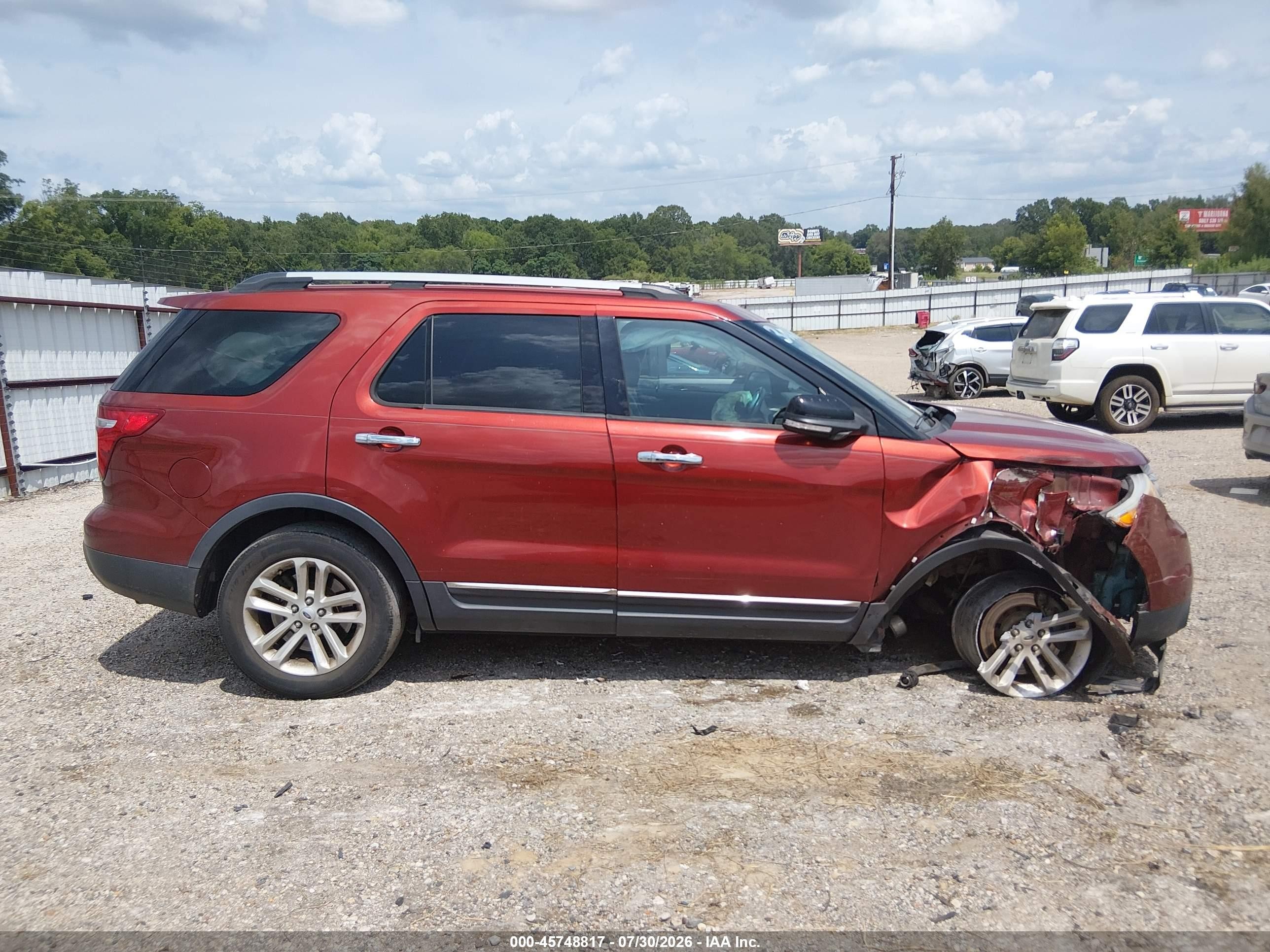 2014 Ford Explorer Xlt Orange vin: 1FM5K7D82EGC44784