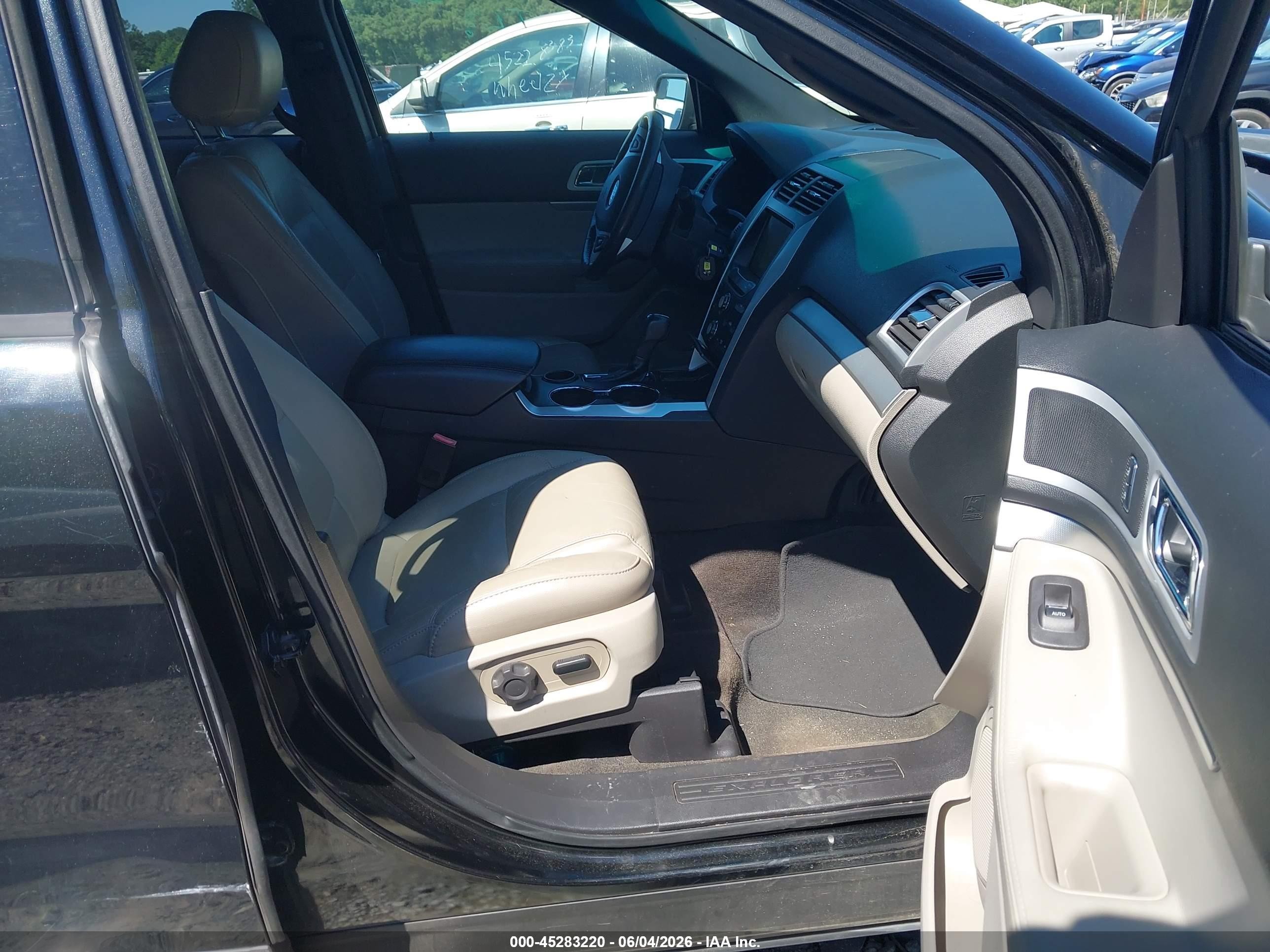 2015 Ford Explorer Xlt Black vin: 1FM5K7D82FGA41976
