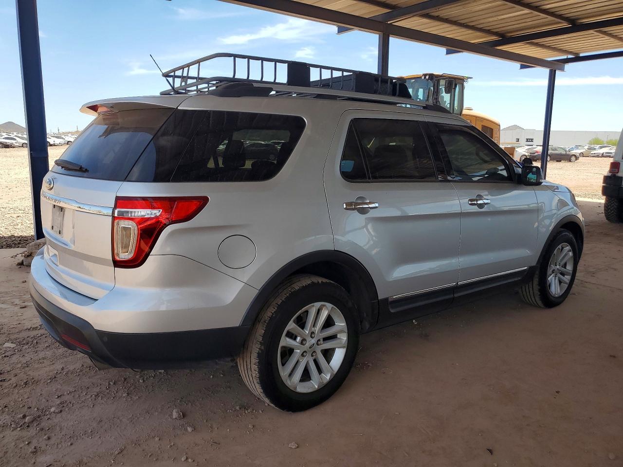2015 Ford Explorer Xlt Silver vin: 1FM5K7D82FGA55375