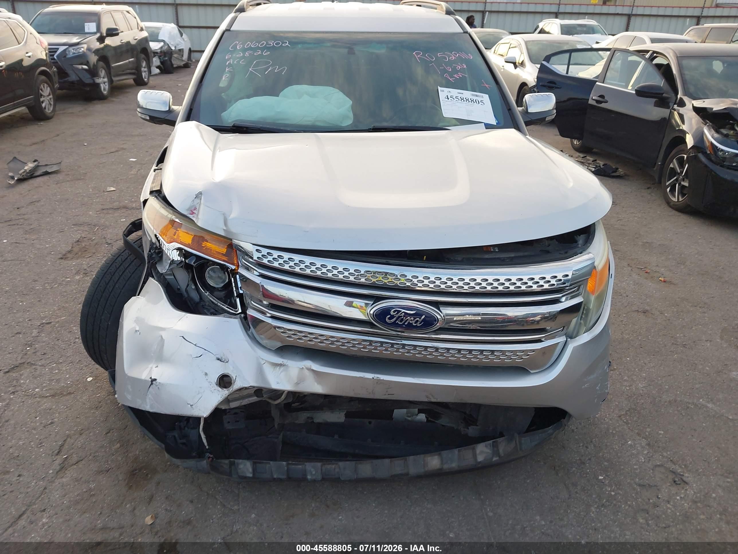 2015 Ford Explorer Xlt Silver vin: 1FM5K7D82FGB66962