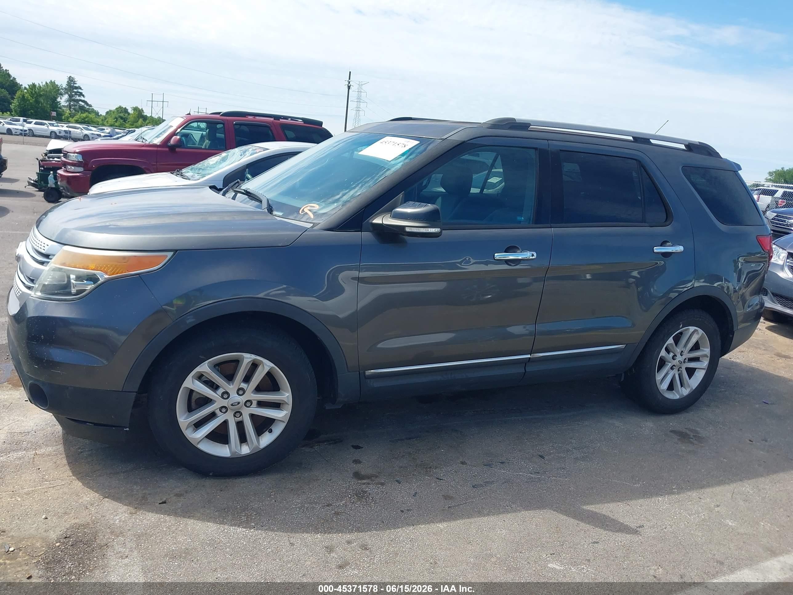 2015 Ford Explorer Xlt Black vin: 1FM5K7D82FGB87522