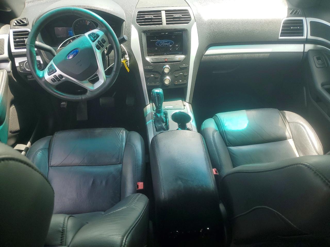 2015 Ford Explorer Xlt White vin: 1FM5K7D82FGC22009