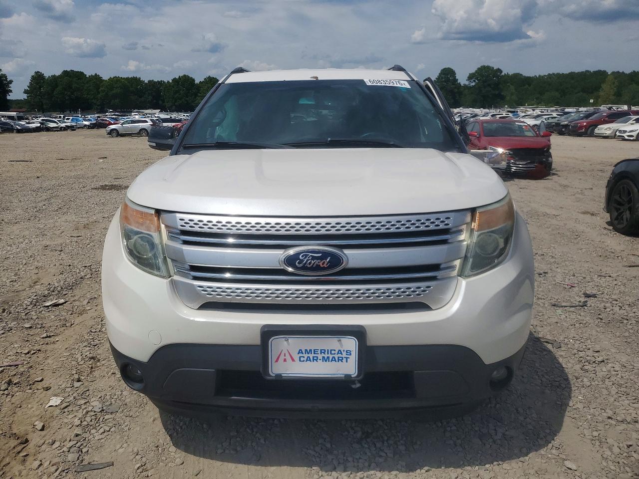 2015 Ford Explorer Xlt White vin: 1FM5K7D82FGC22009