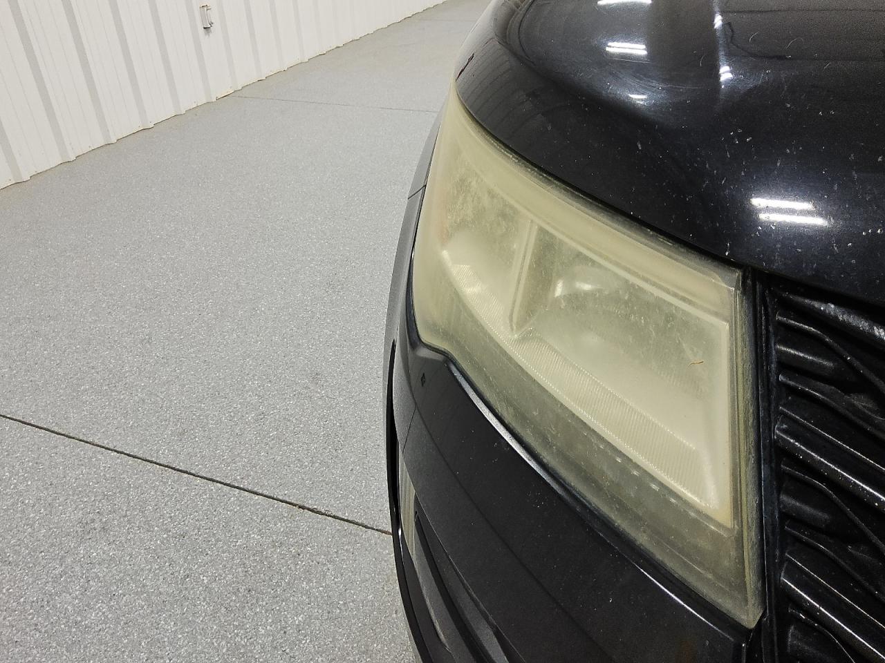 2016 Ford Explorer Xlt Black vin: 1FM5K7D82GGA35161 Damage: Right Head Lamp, Faded, Repair Required