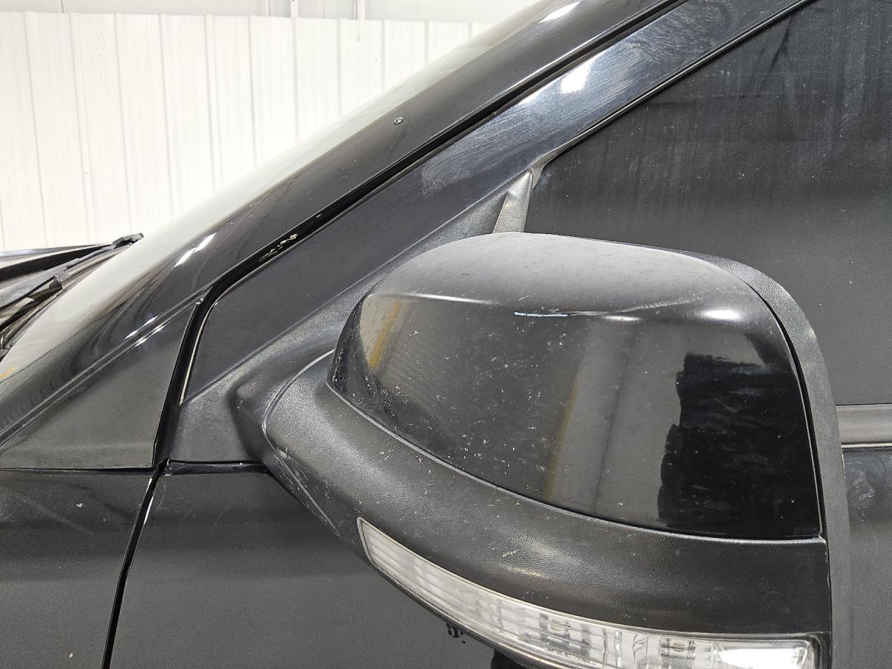 2016 Ford Explorer Xlt Black vin: 1FM5K7D82GGA35161 Damage: Lf Mirror Cover, Heavy Scratch, 1 To 2 Inches