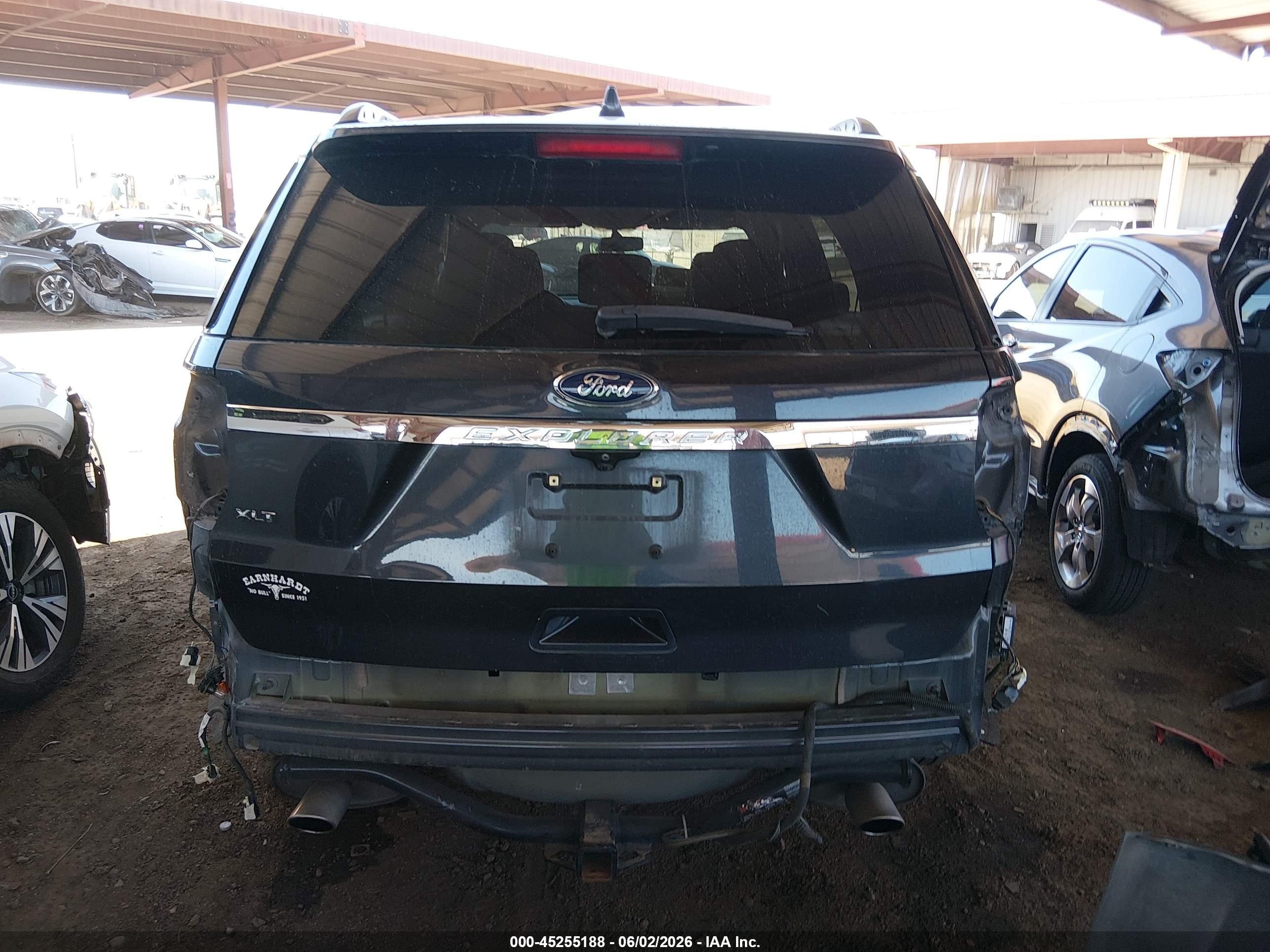 2017 Ford Explorer Xlt Blue vin: 1FM5K7D82HGD90073