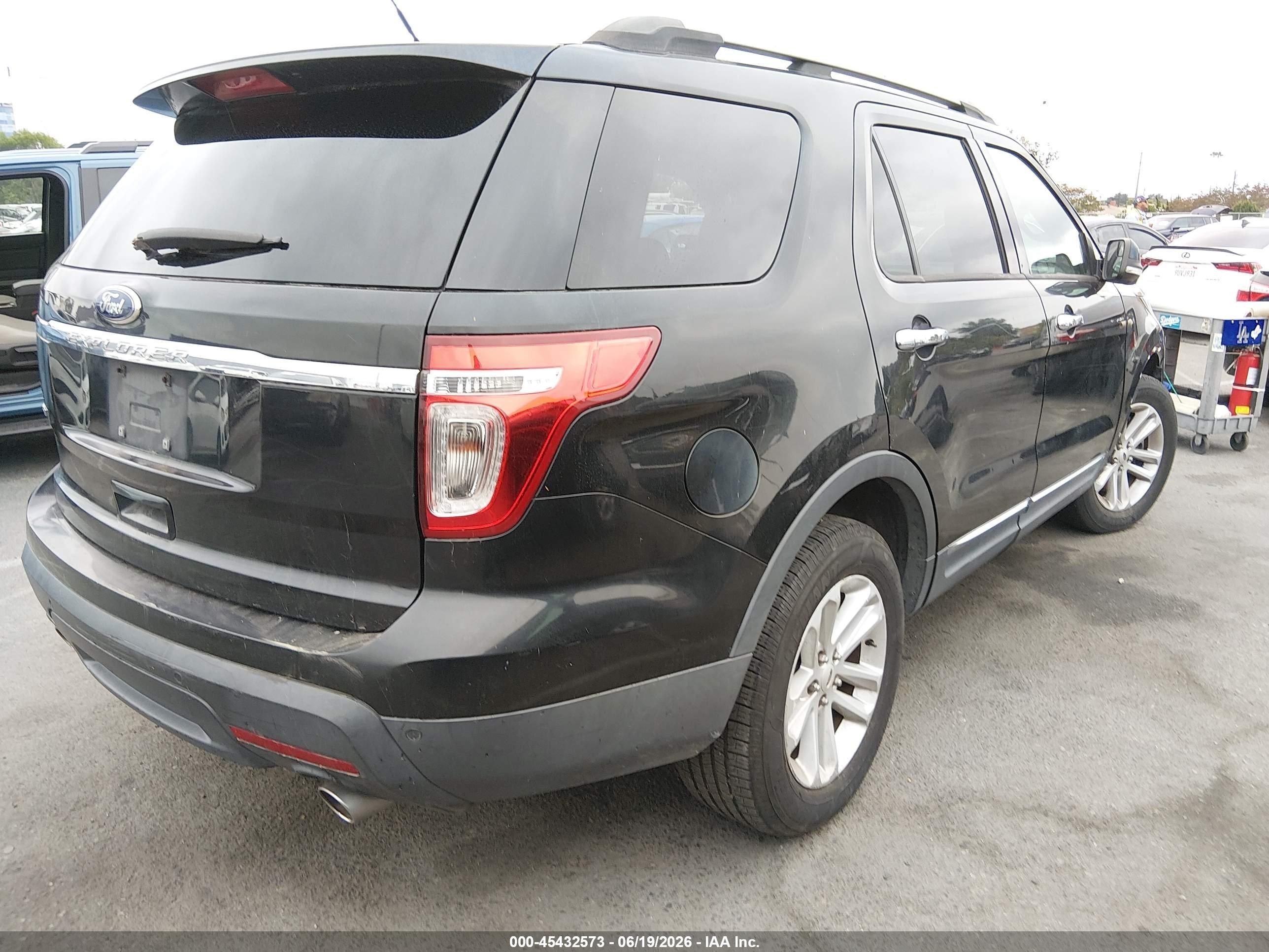 2013 Ford Explorer Xlt Black vin: 1FM5K7D83DGC61706