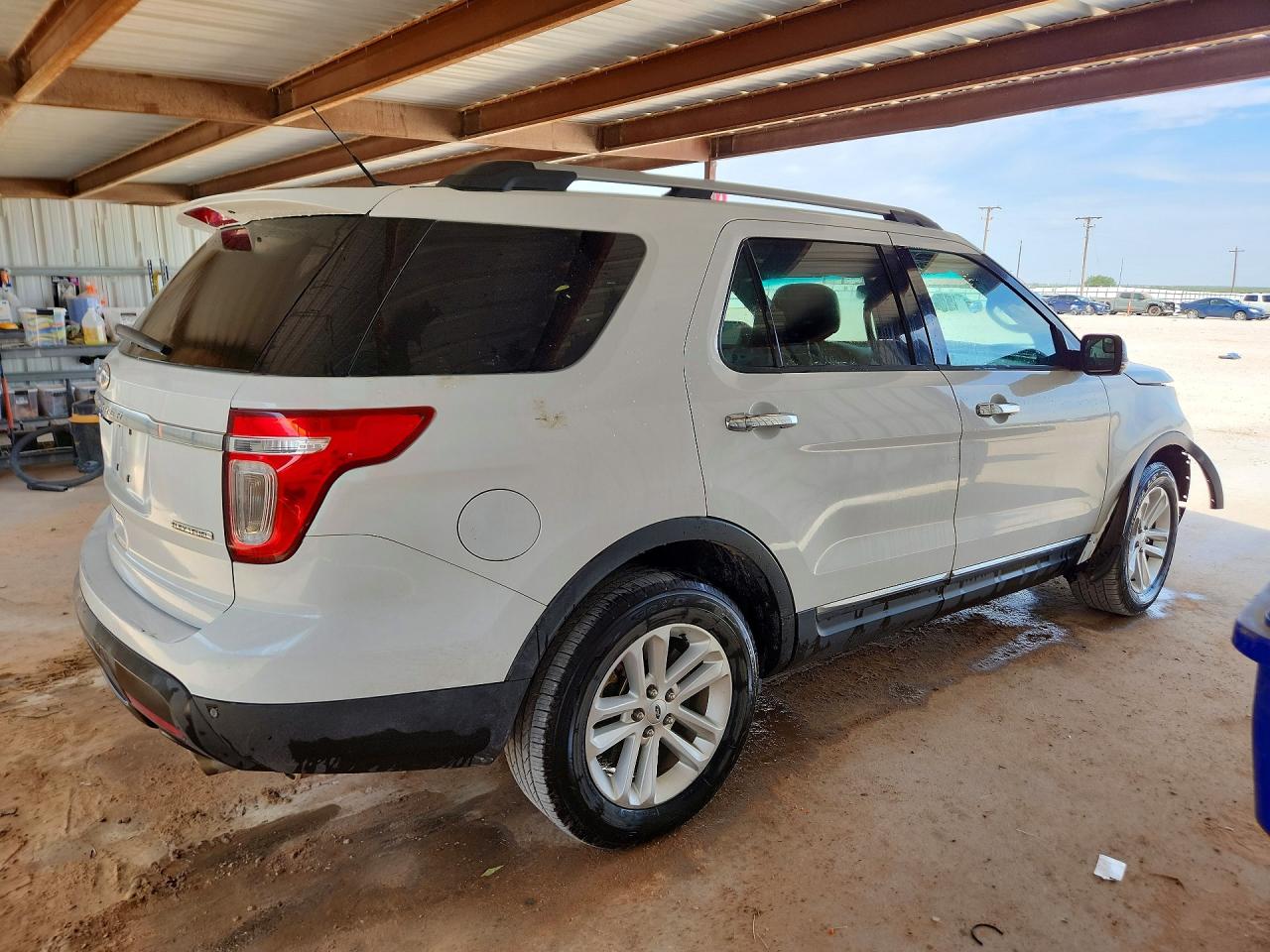 2013 Ford Explorer Xlt White vin: 1FM5K7D83DGC83091