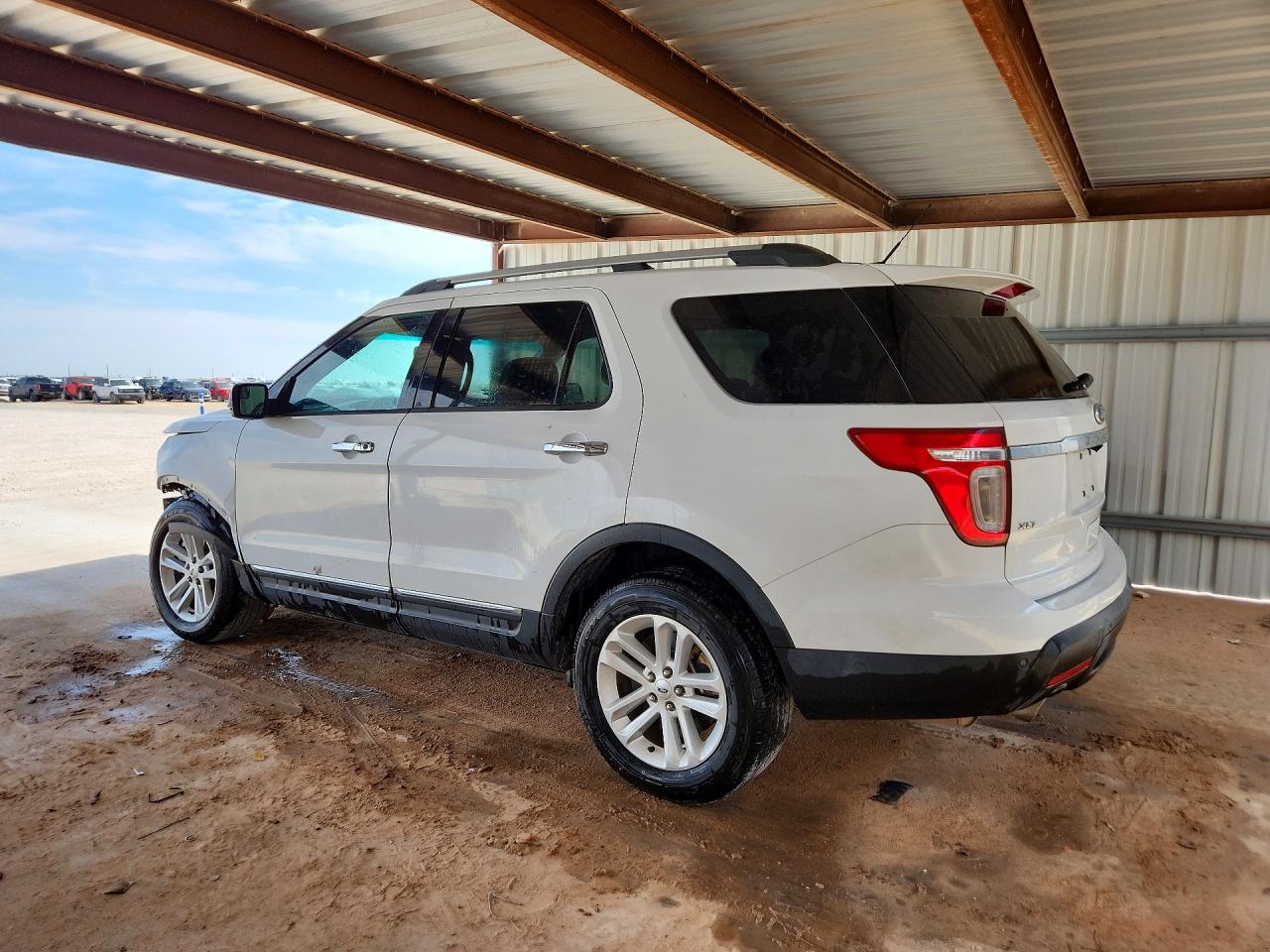 2013 Ford Explorer Xlt White vin: 1FM5K7D83DGC83091