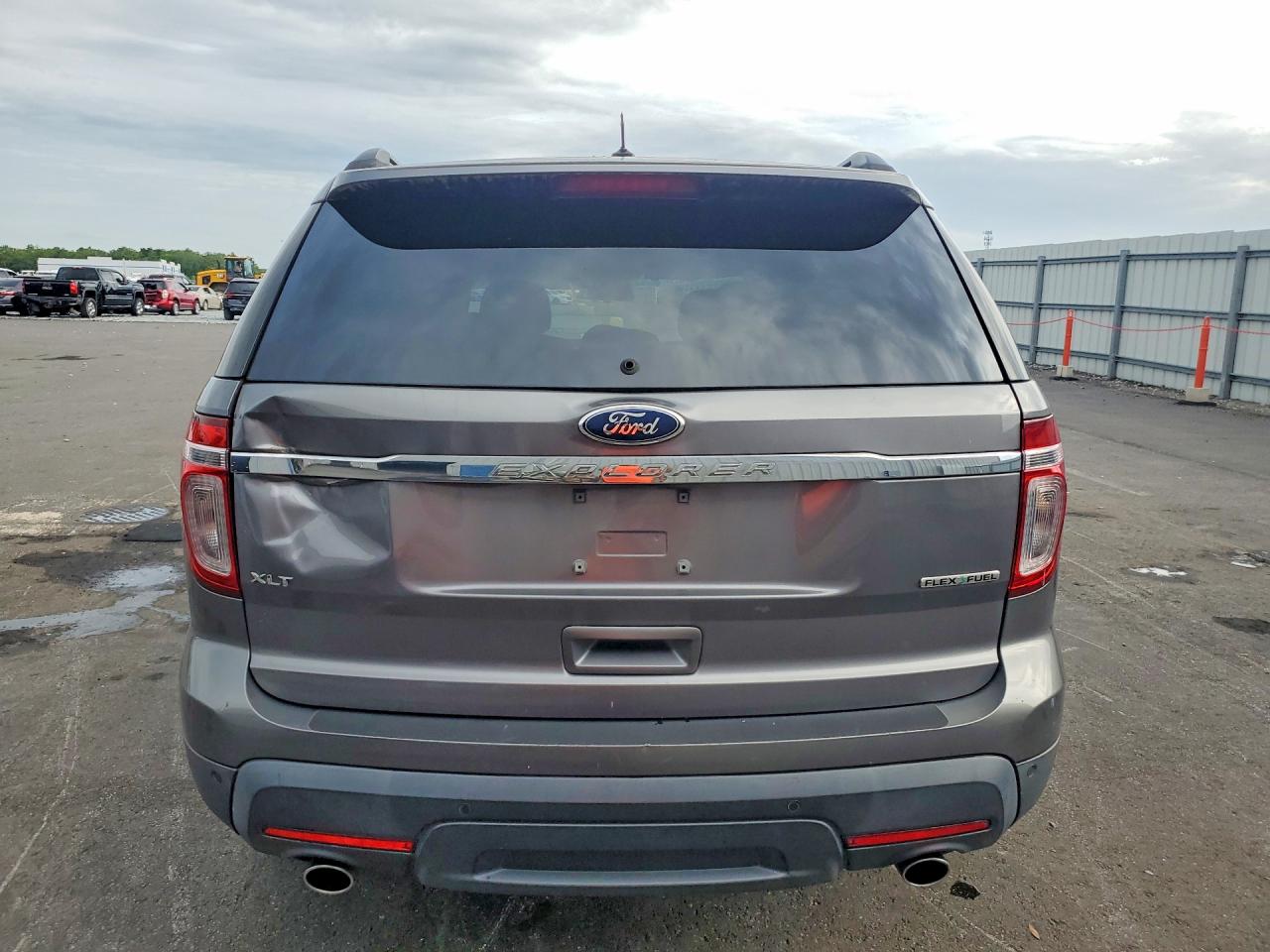 2014 Ford Explorer Xlt Gray vin: 1FM5K7D83EGA58090