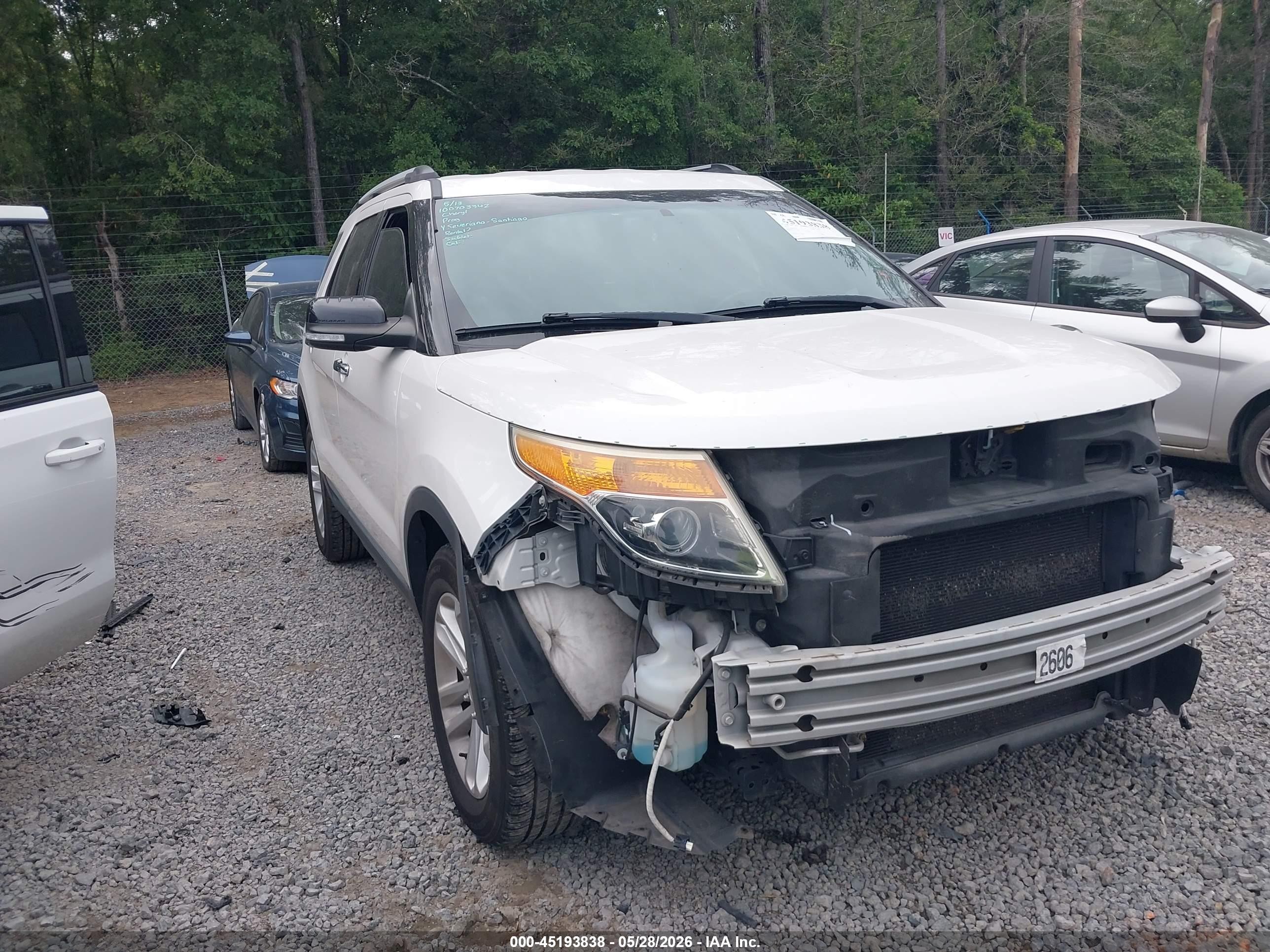 2014 Ford Explorer Xlt White vin: 1FM5K7D83EGA72782